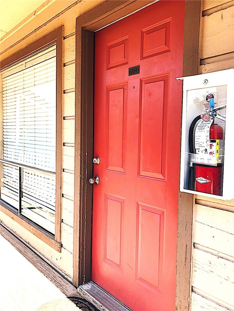 2210 PEARL St # 304, Austin, TX 78705