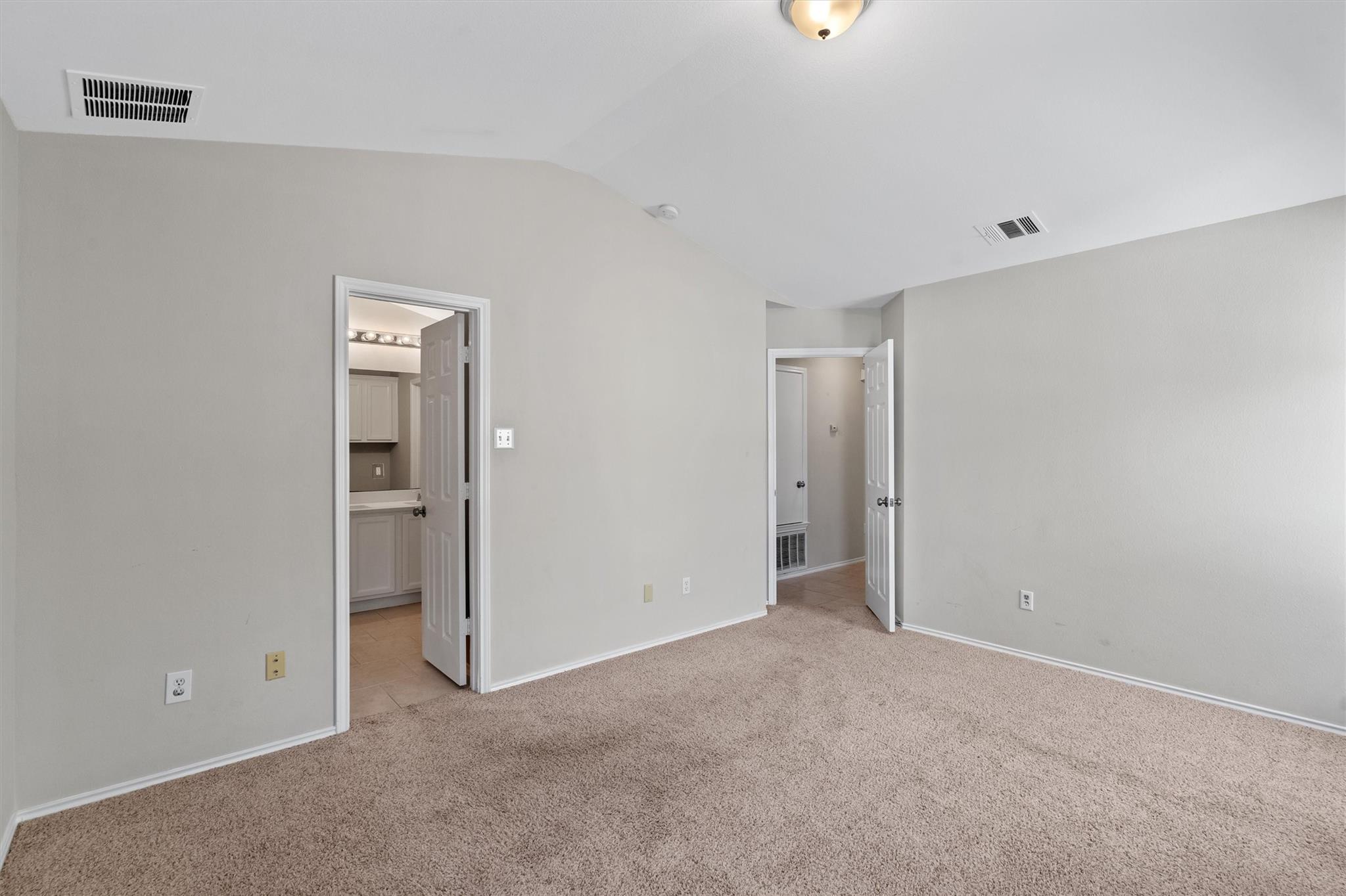 1021 Rawhide Trl, Cedar Park, TX 78613