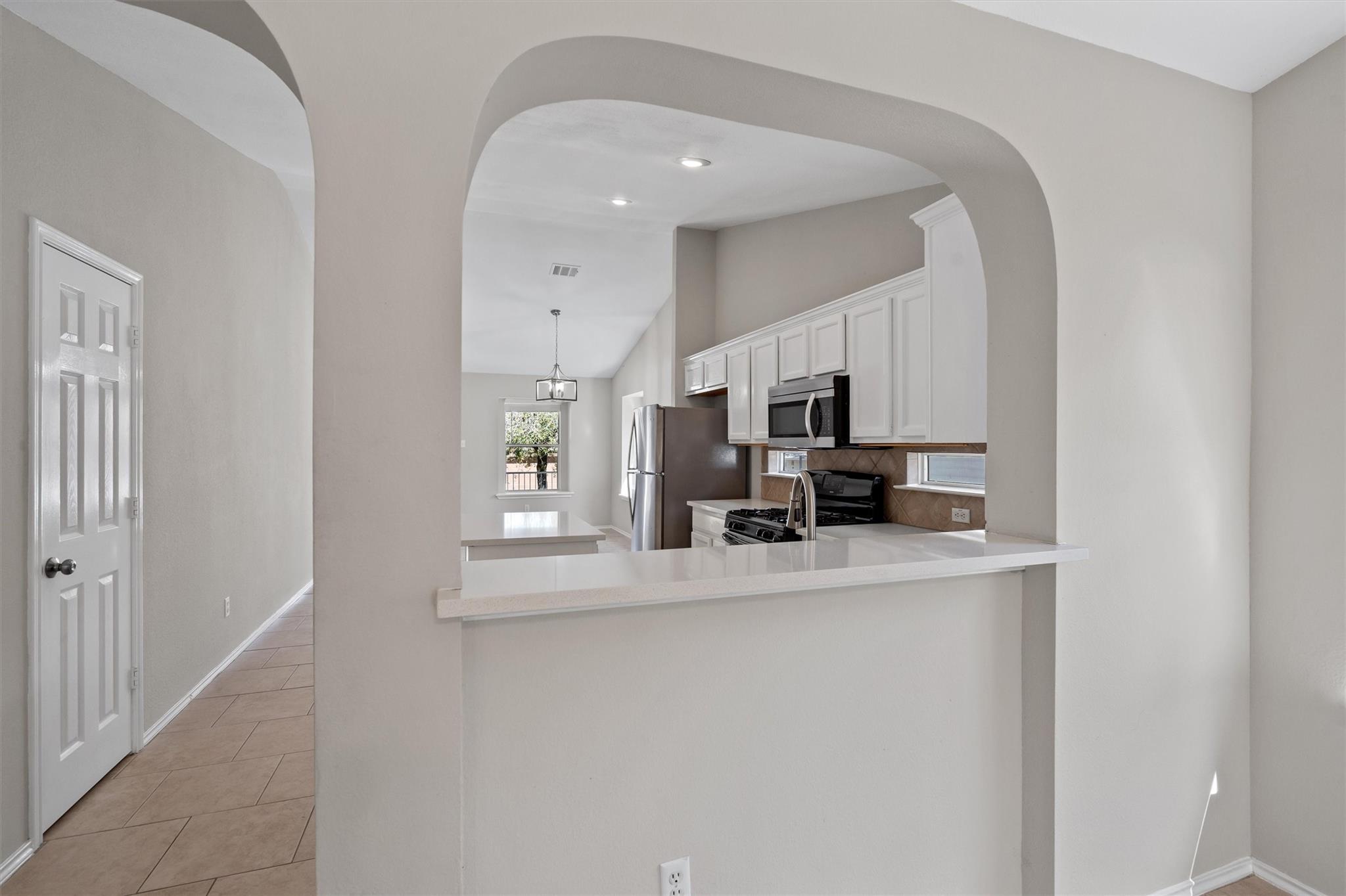 1021 Rawhide Trl, Cedar Park, TX 78613