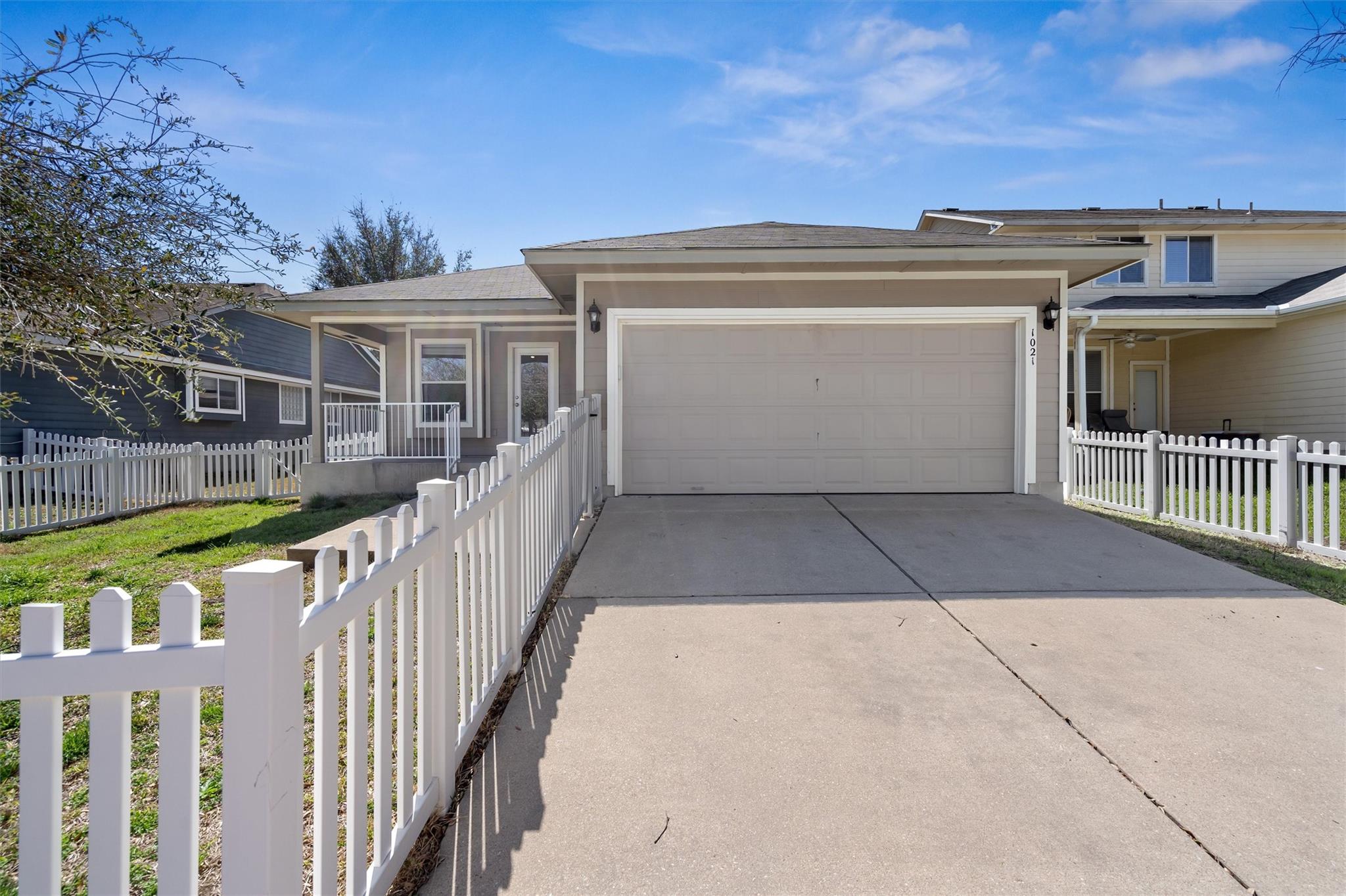 1021 Rawhide Trl, Cedar Park, TX 78613