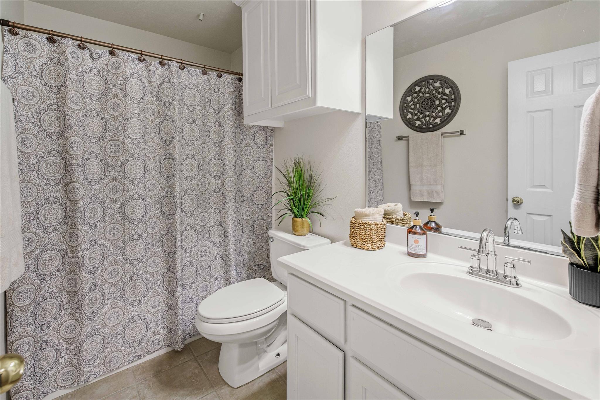 903 Crepe Myrtle St, College Station, TX 77845