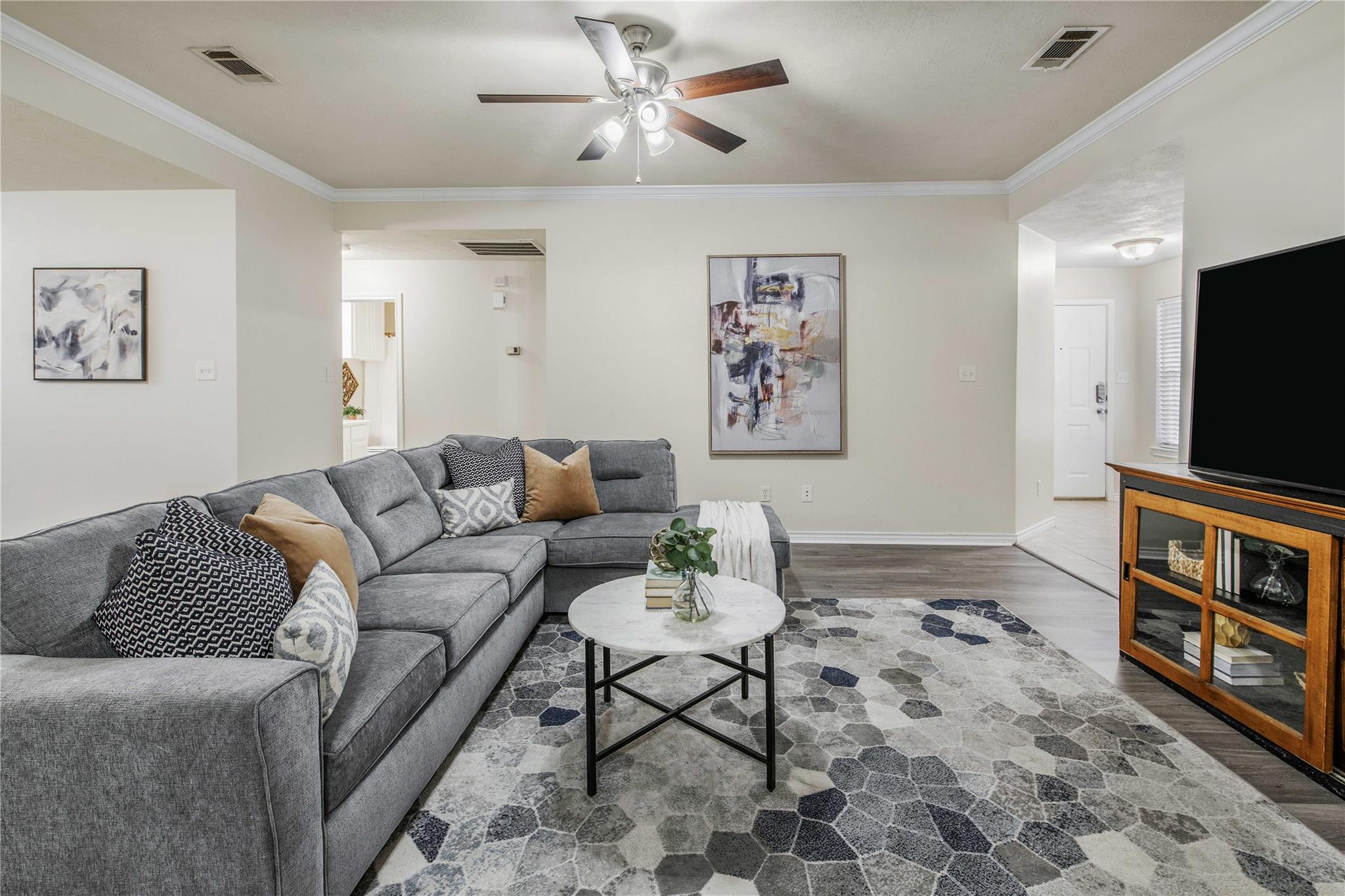 903 Crepe Myrtle St, College Station, TX 77845