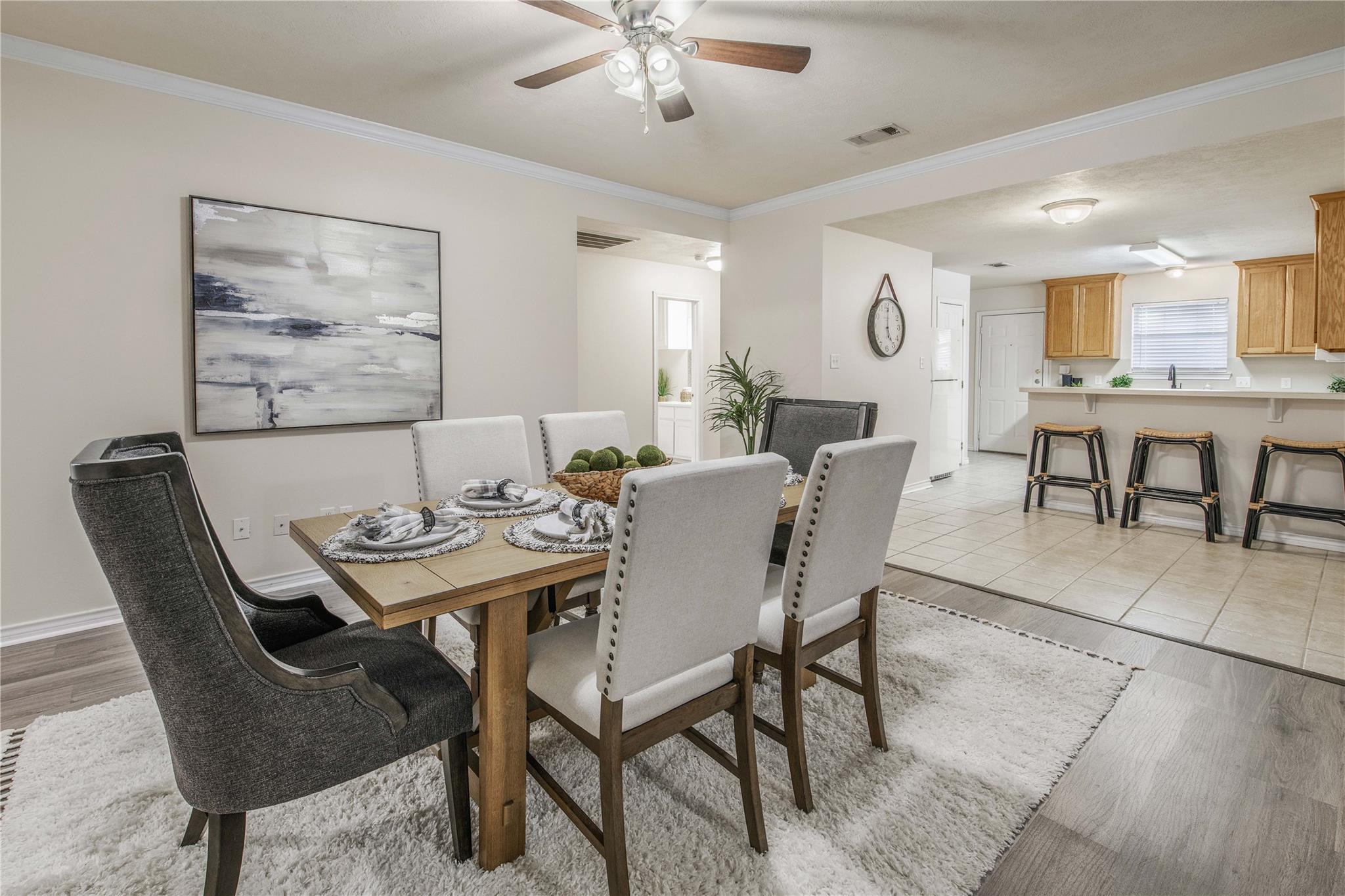 903 Crepe Myrtle St, College Station, TX 77845