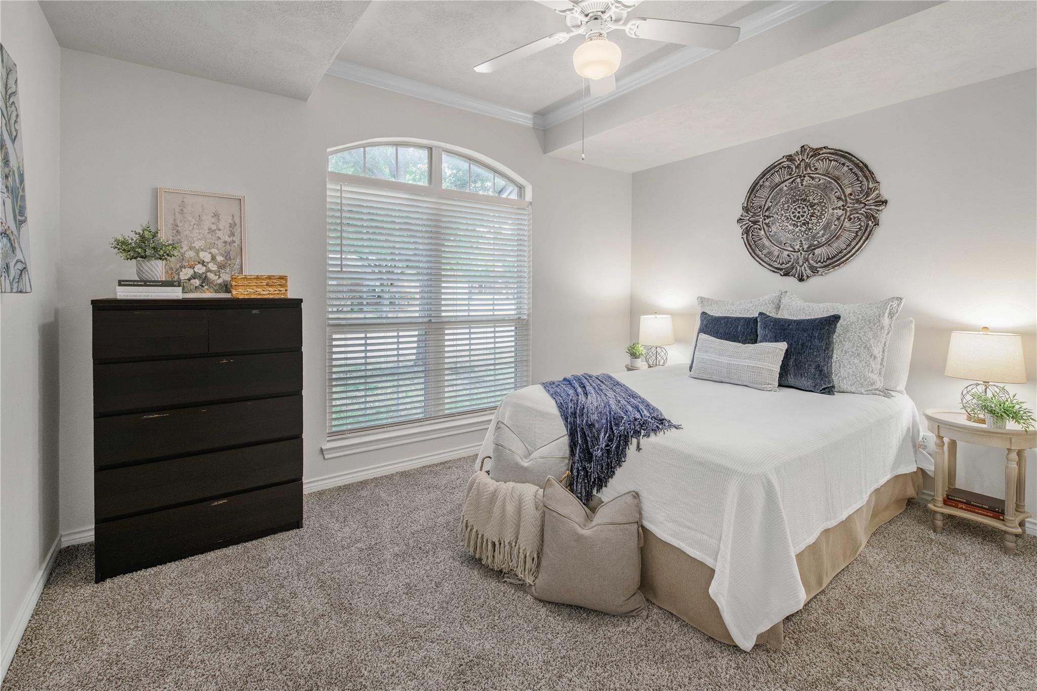 903 Crepe Myrtle St, College Station, TX 77845