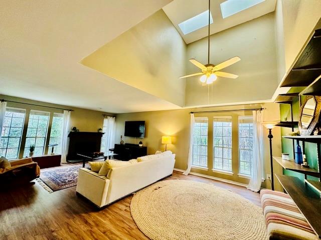 2110 Morley Dr, Austin, TX 78752