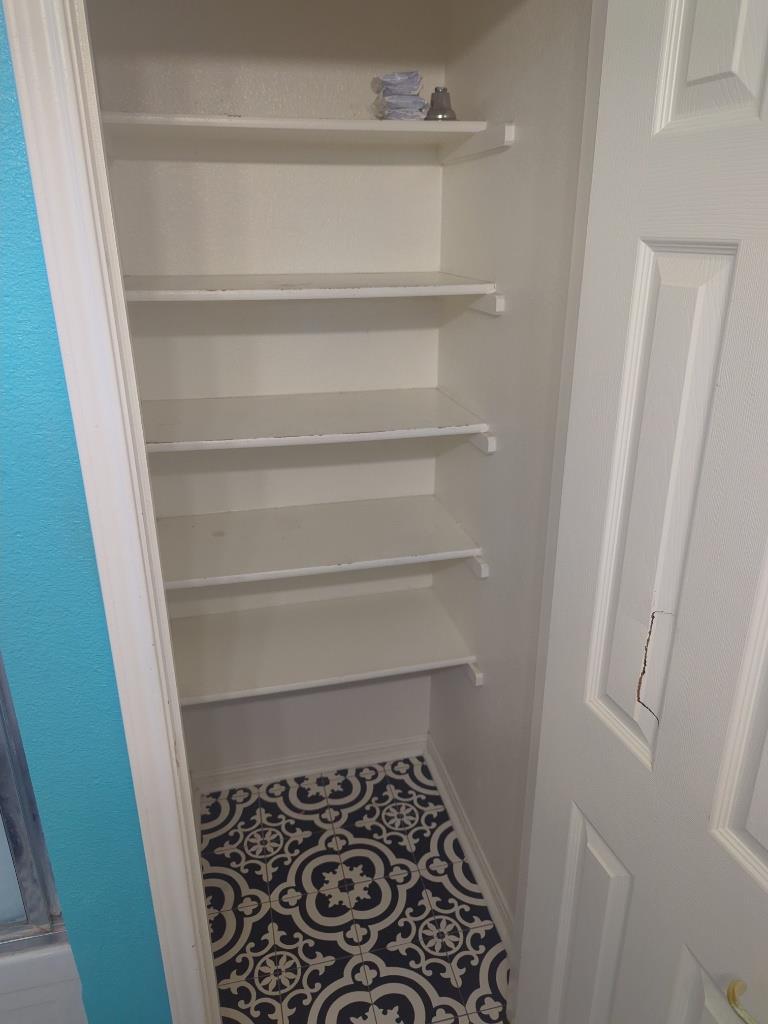 305 Avalanche Ave, Georgetown, TX 78626