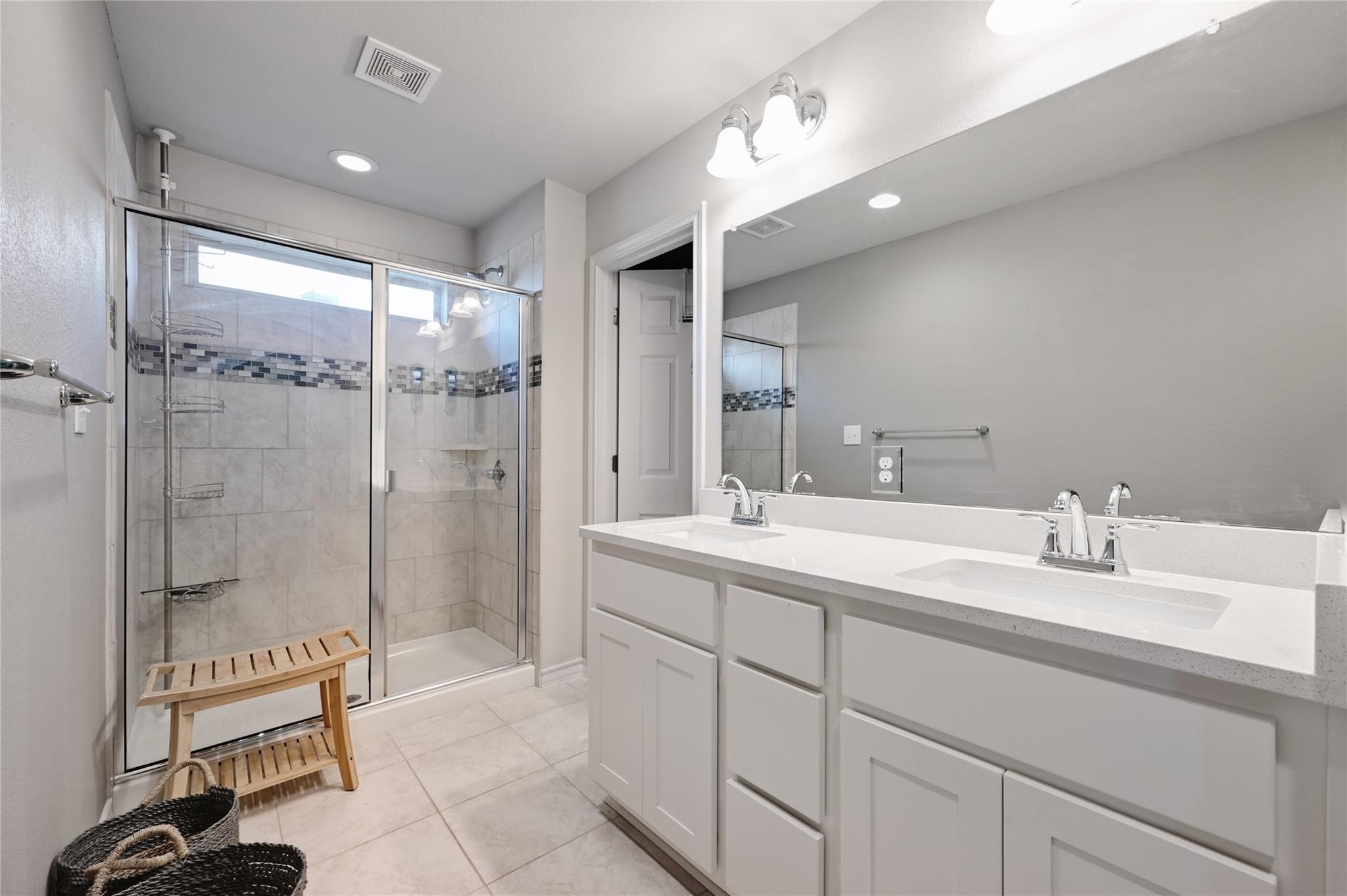 160 Thornless Cir, Buda, TX 78610