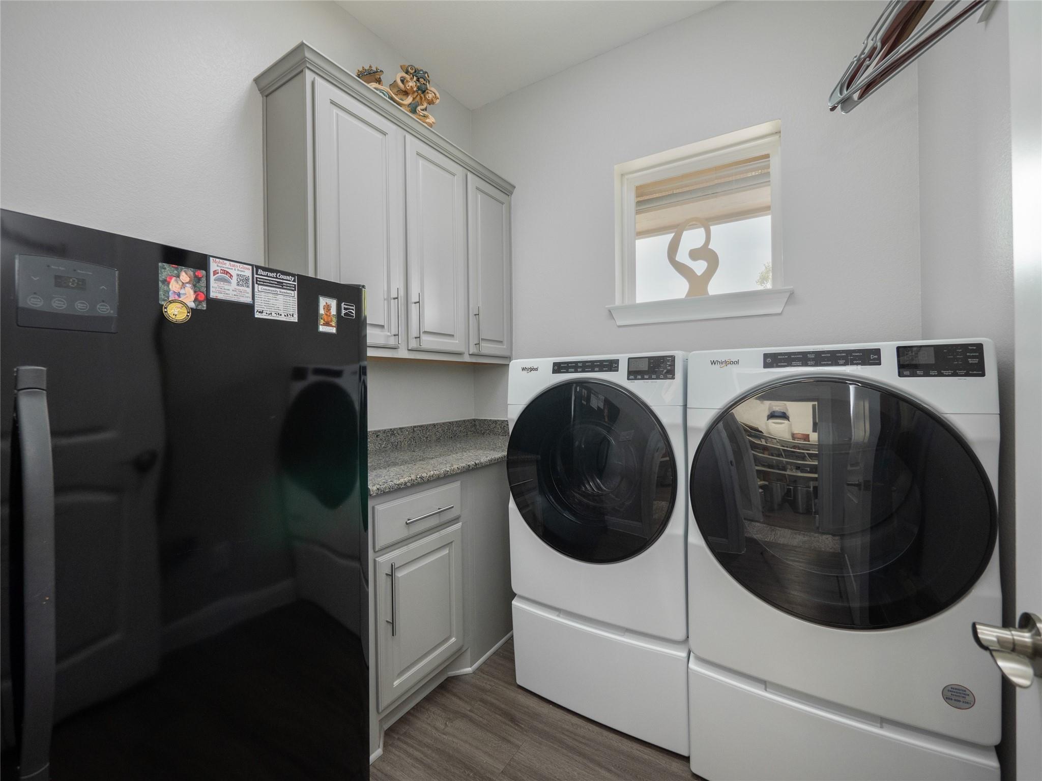 504 Cedar Mountain Dr, Marble Falls, TX 78654