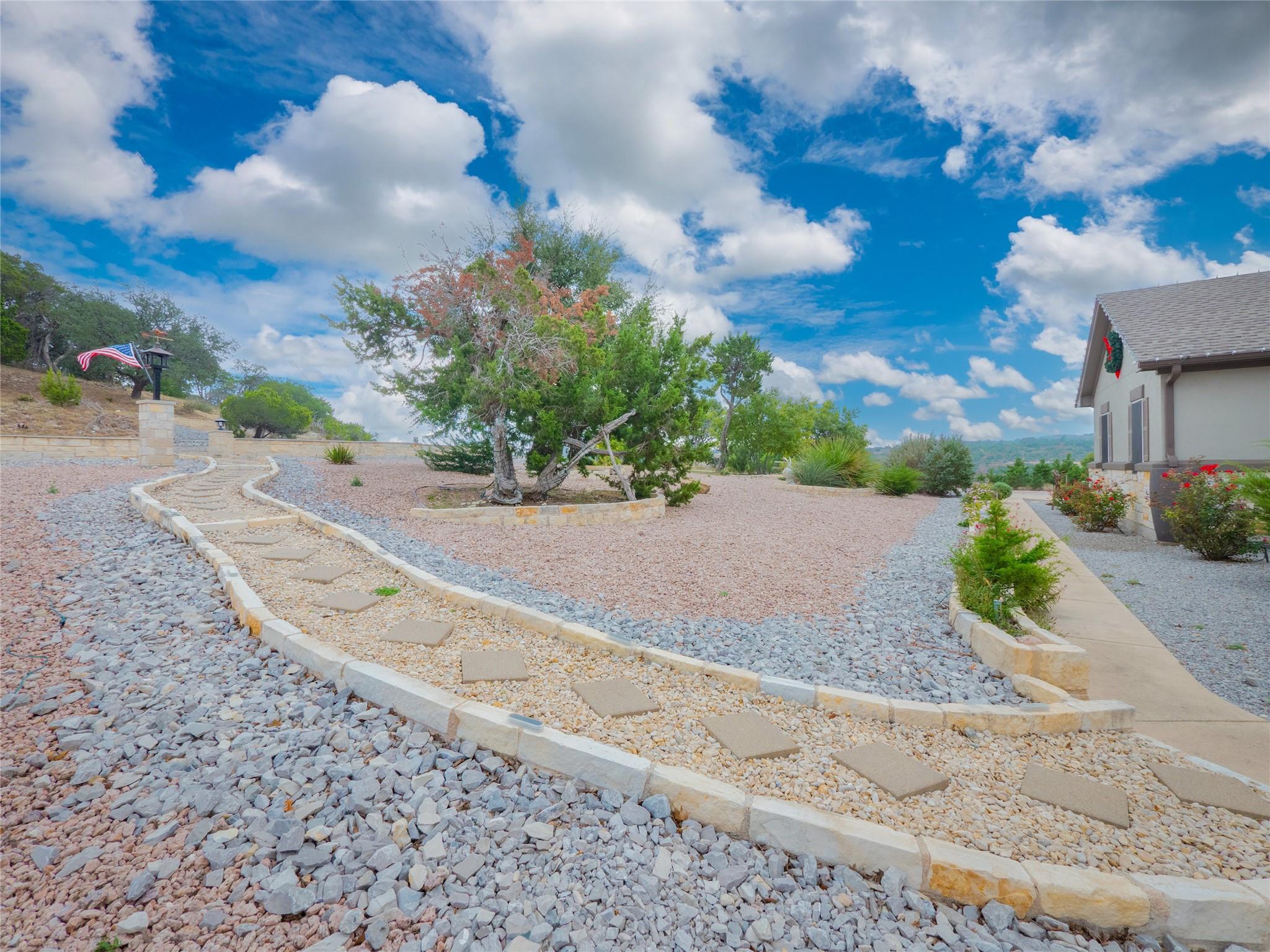 504 Cedar Mountain Dr, Marble Falls, TX 78654