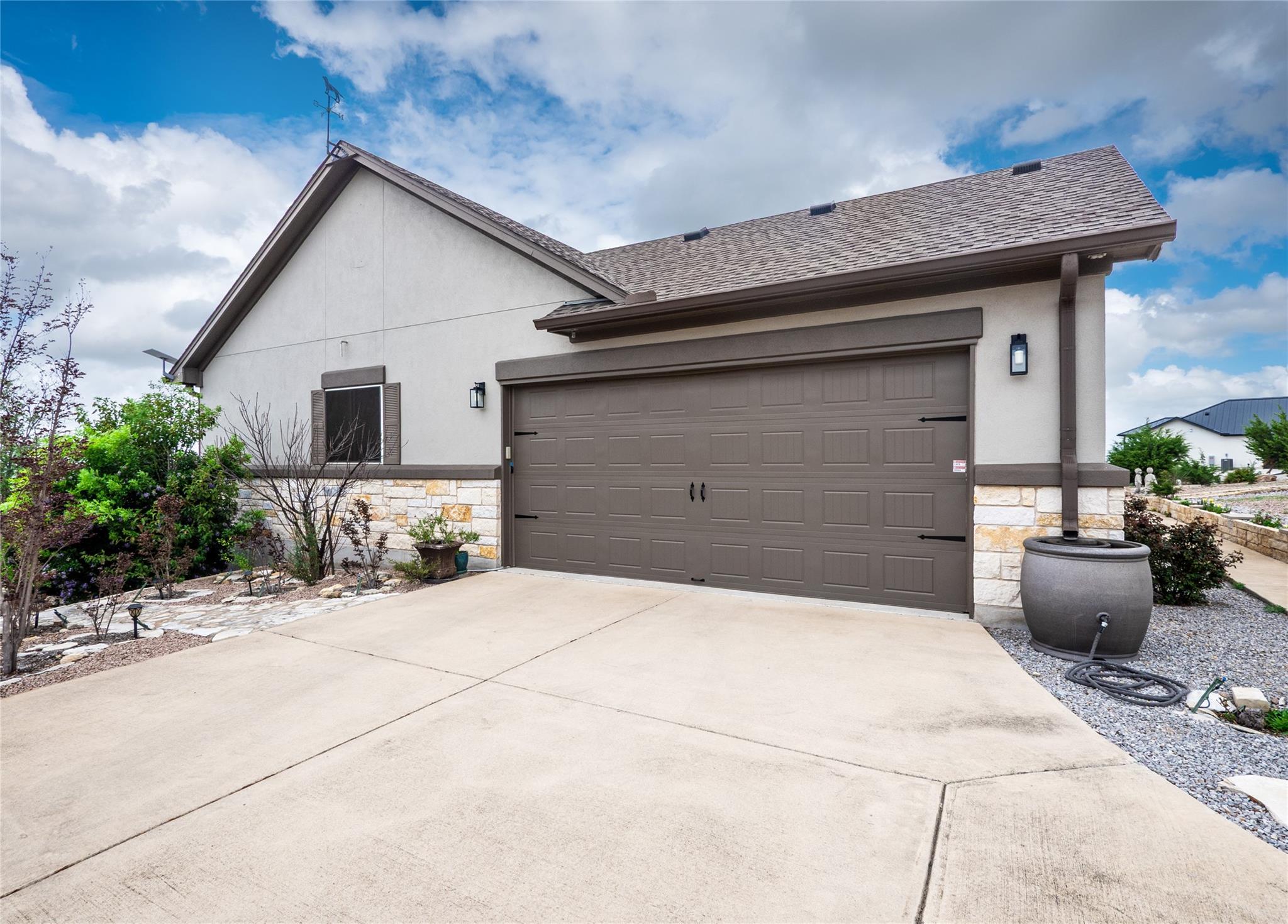 504 Cedar Mountain Dr, Marble Falls, TX 78654