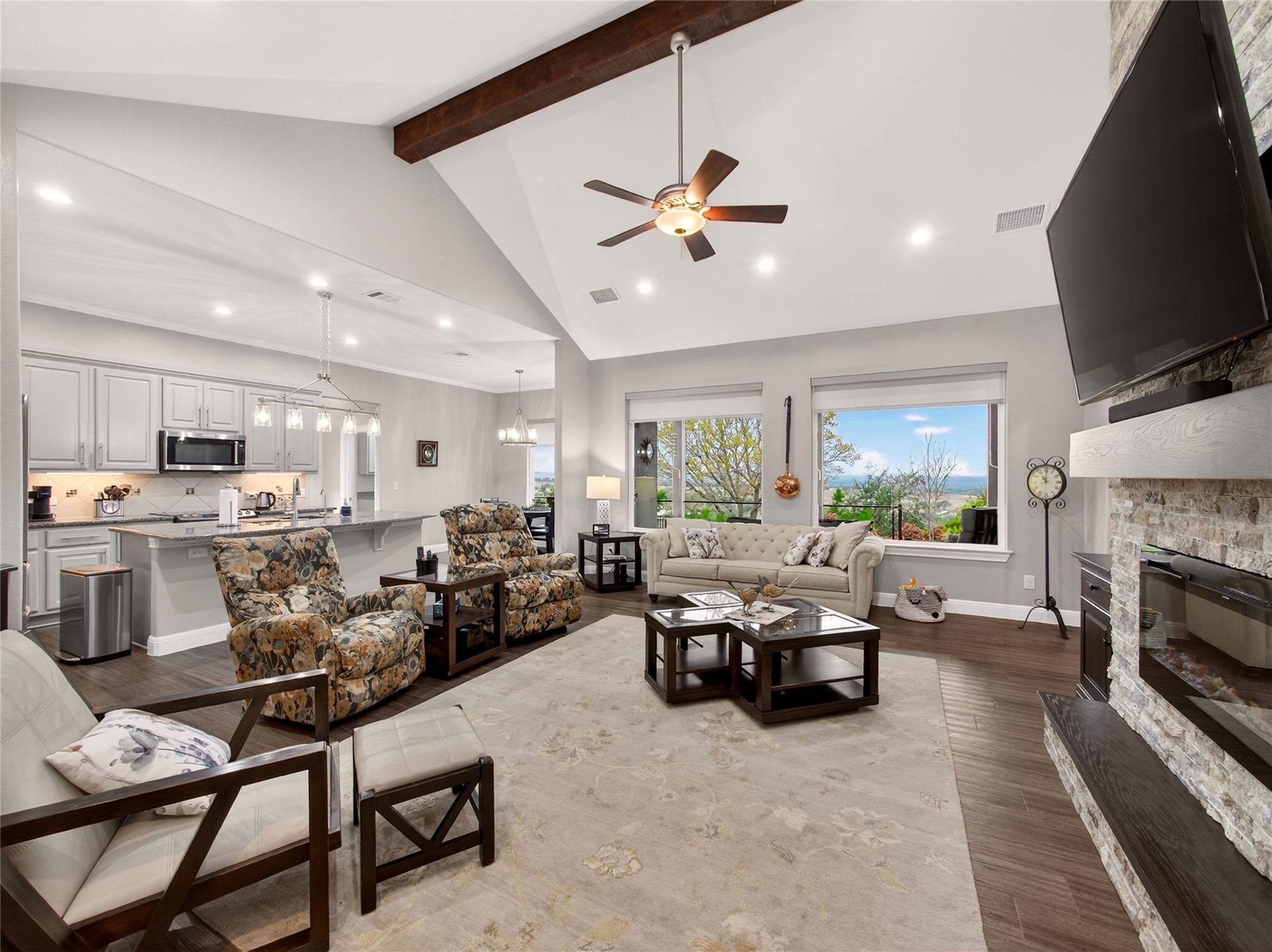 504 Cedar Mountain Dr, Marble Falls, TX 78654