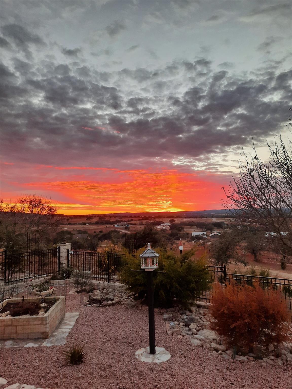 504 Cedar Mountain Dr, Marble Falls, TX 78654