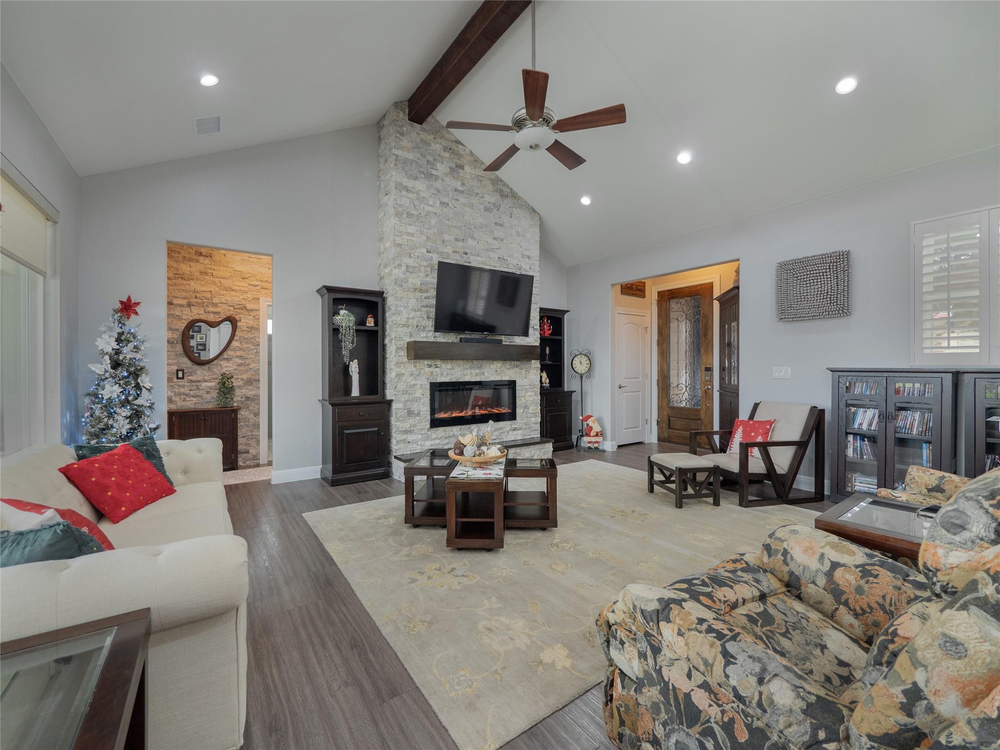 504 Cedar Mountain Dr, Marble Falls, TX 78654