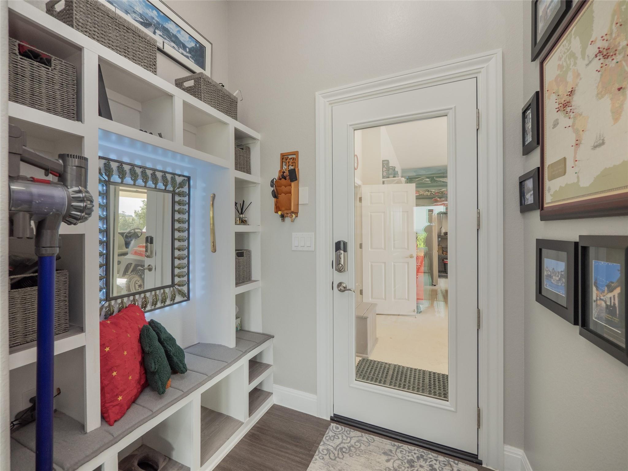 504 Cedar Mountain Dr, Marble Falls, TX 78654