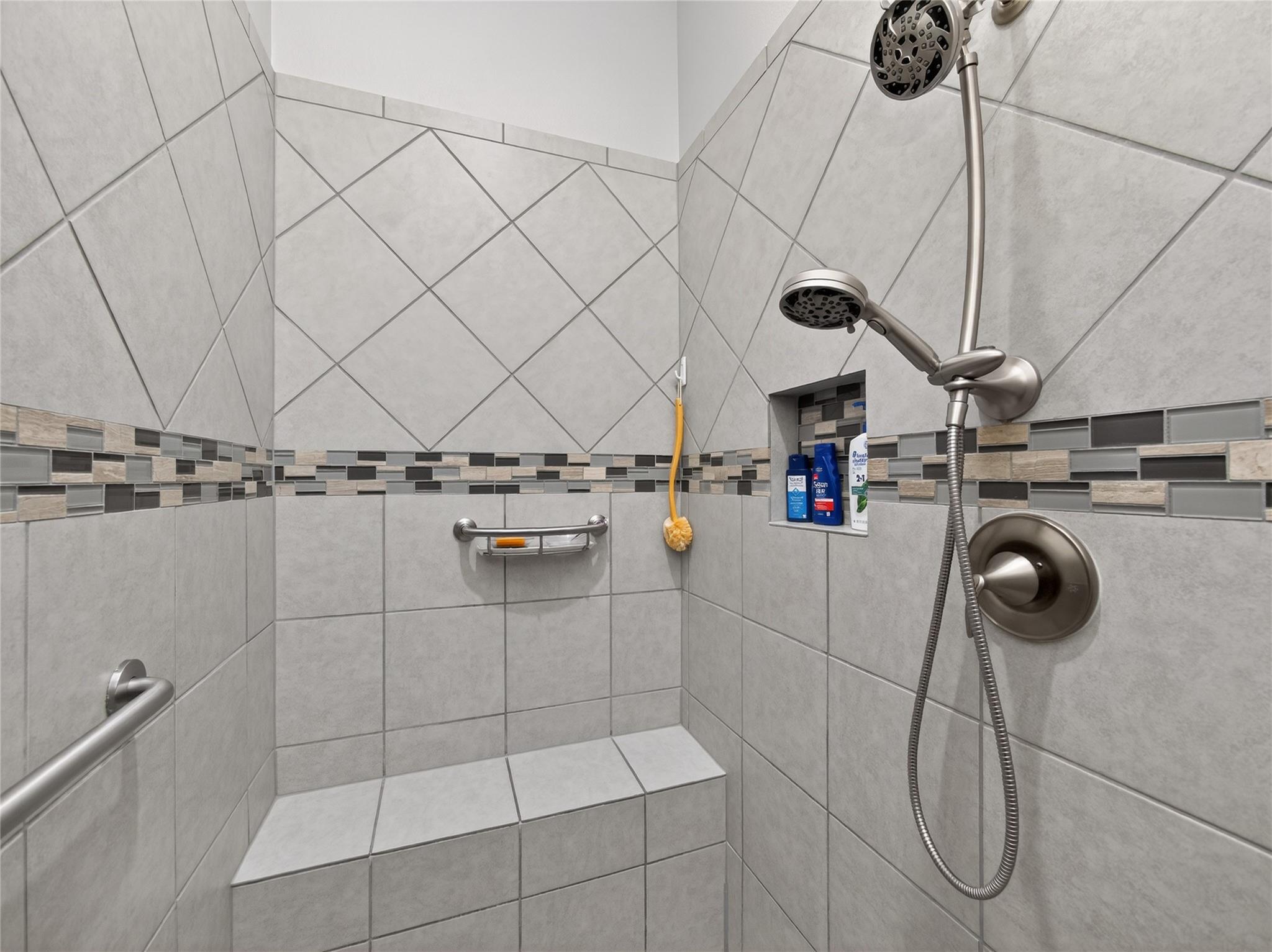 504 Cedar Mountain Dr, Marble Falls, TX 78654