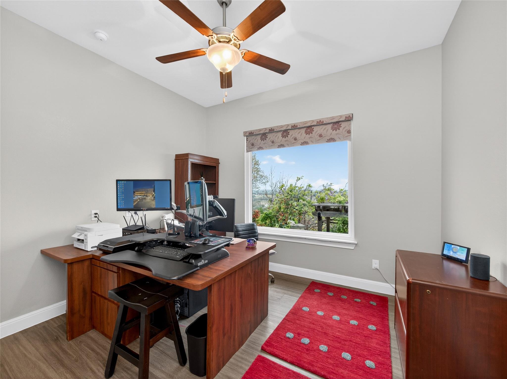 504 Cedar Mountain Dr, Marble Falls, TX 78654