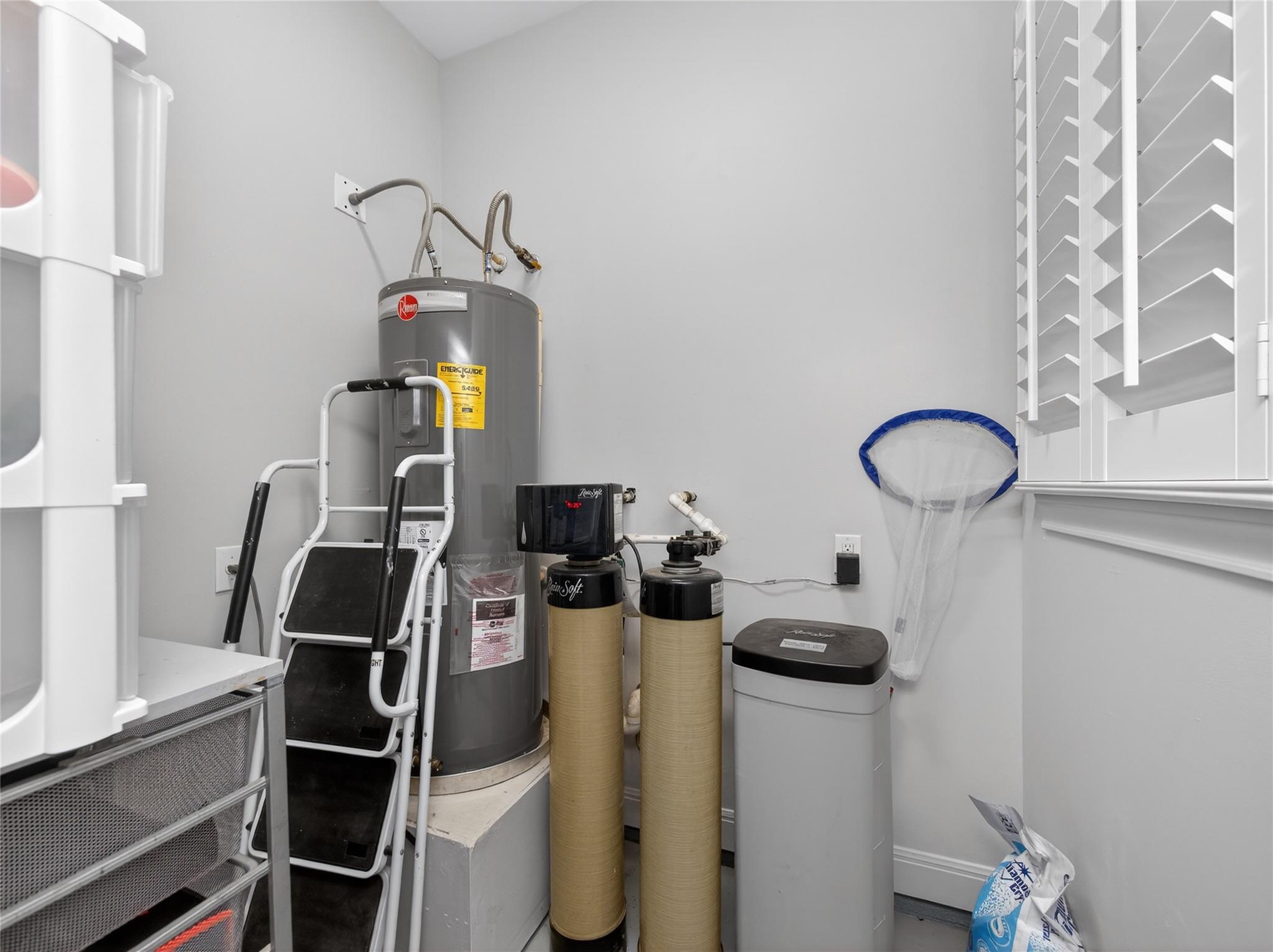 504 Cedar Mountain Dr, Marble Falls, TX 78654