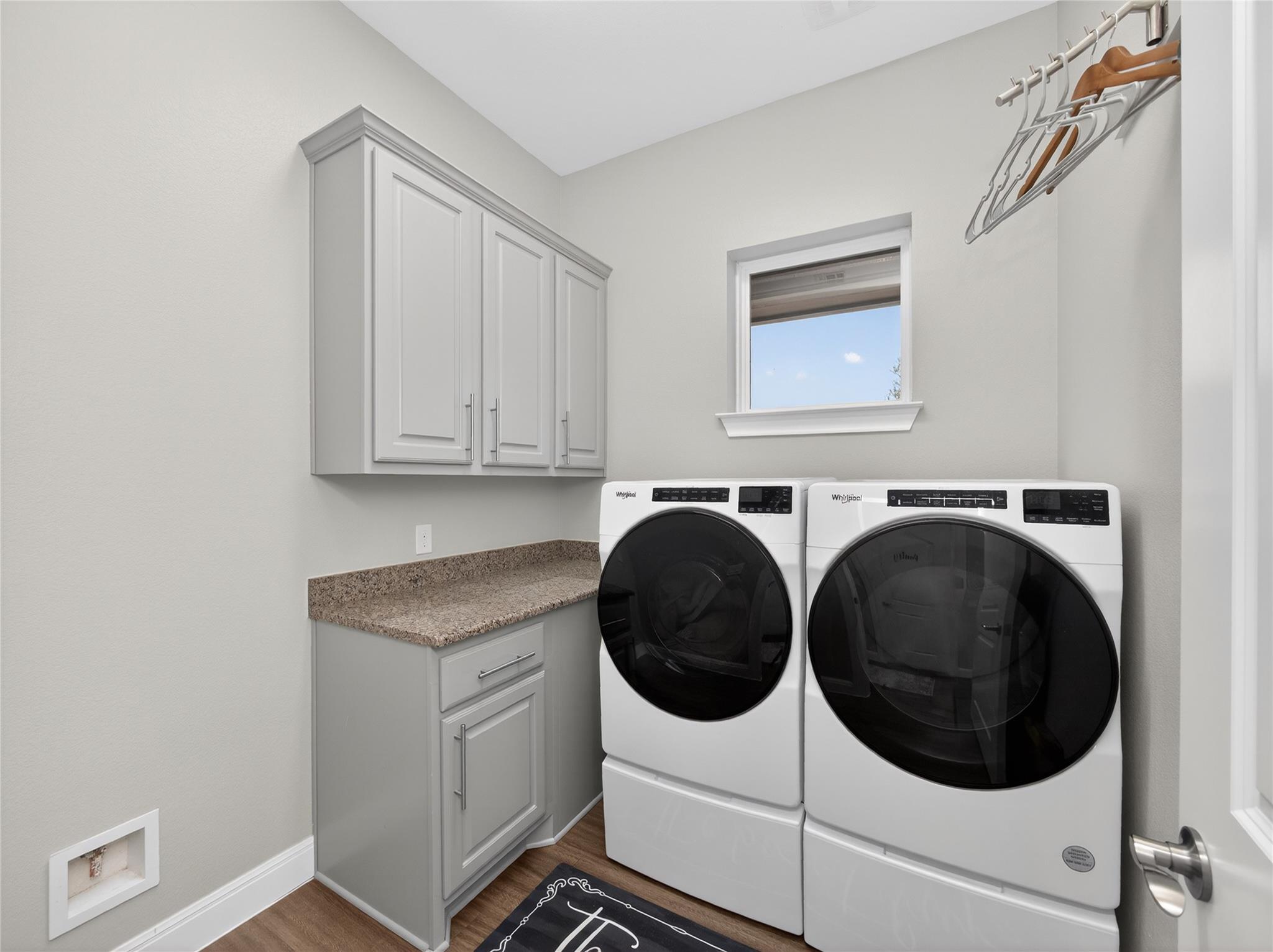 504 Cedar Mountain Dr, Marble Falls, TX 78654