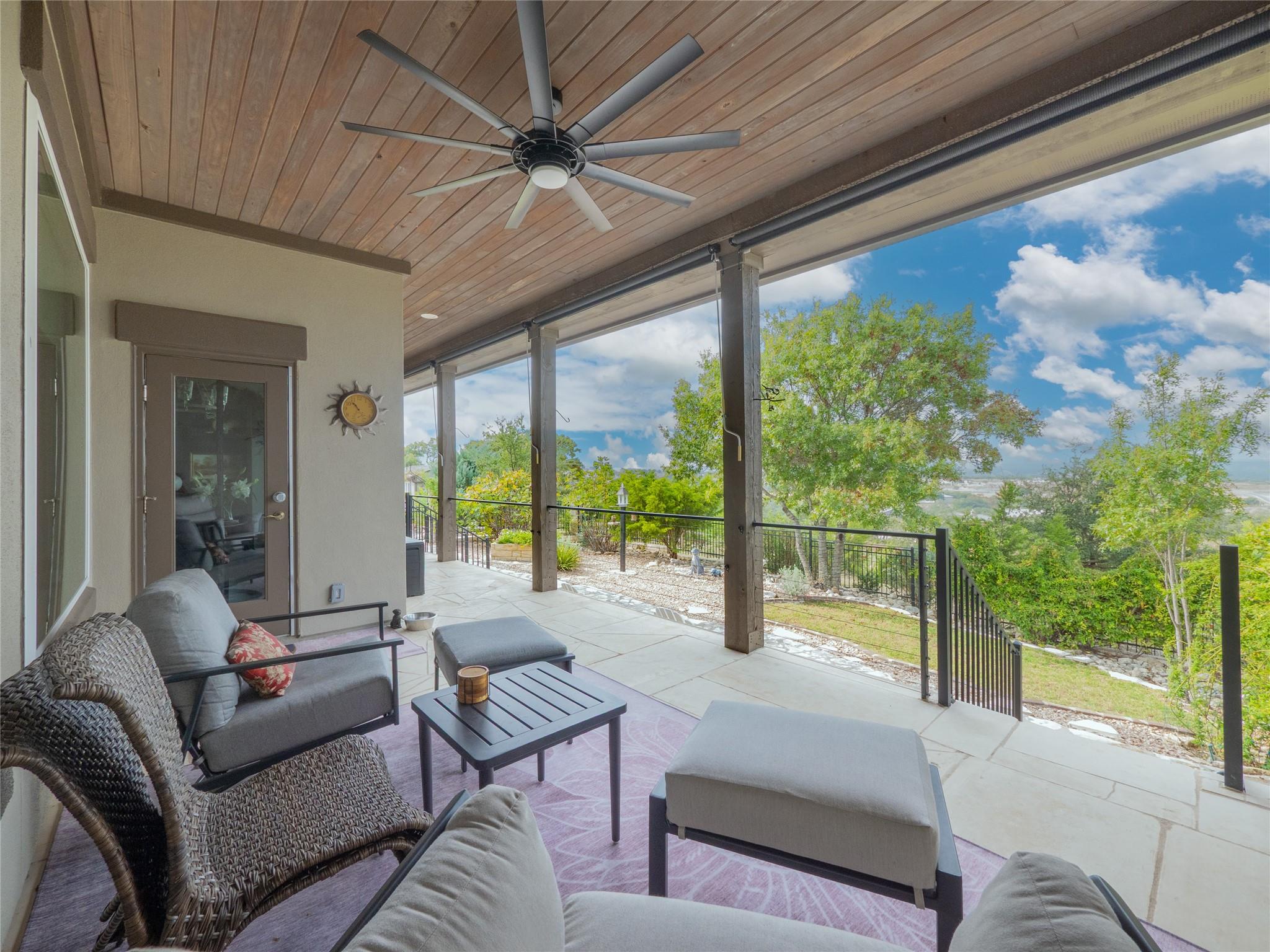 504 Cedar Mountain Dr, Marble Falls, TX 78654