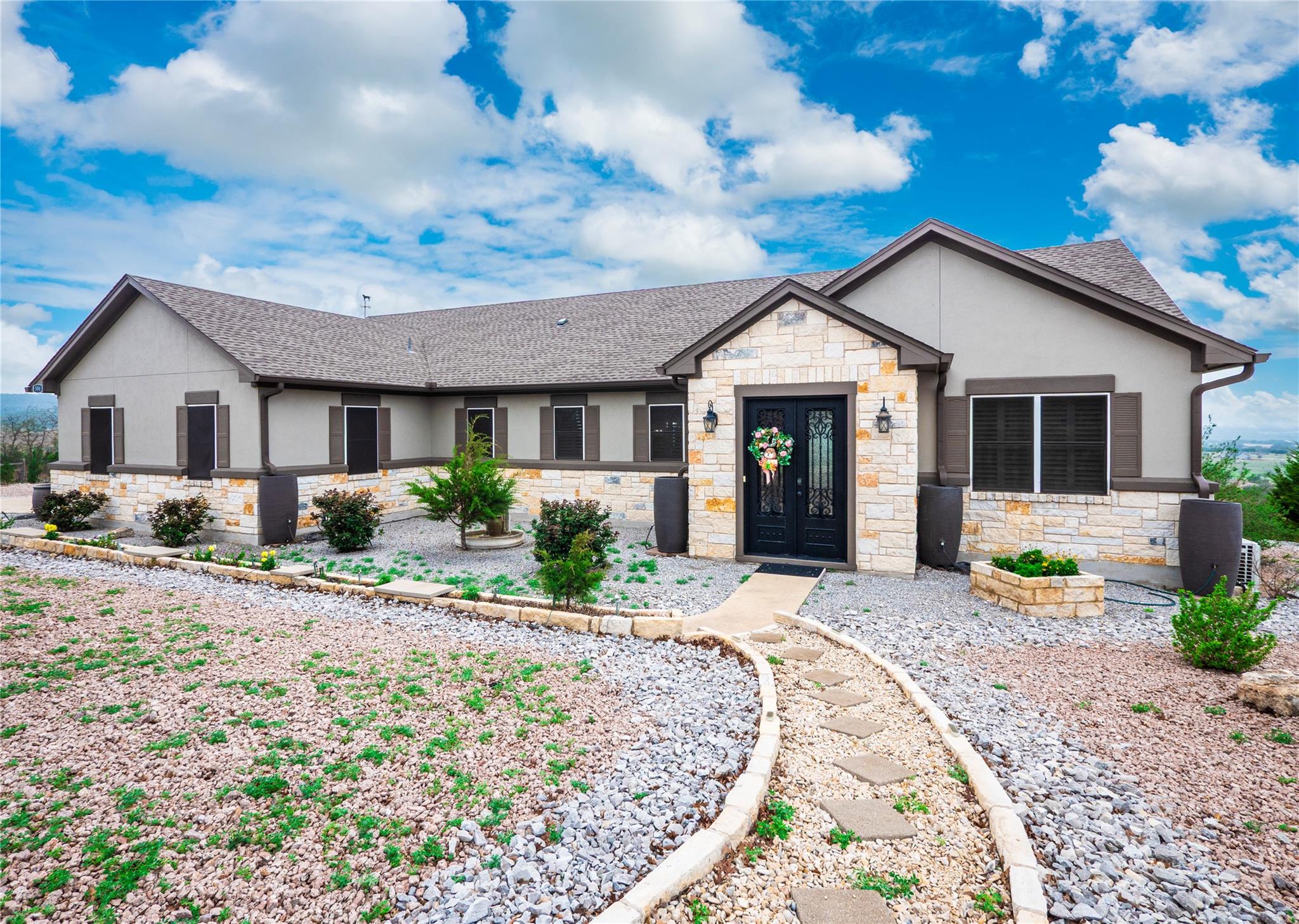504 Cedar Mountain Dr, Marble Falls, TX 78654