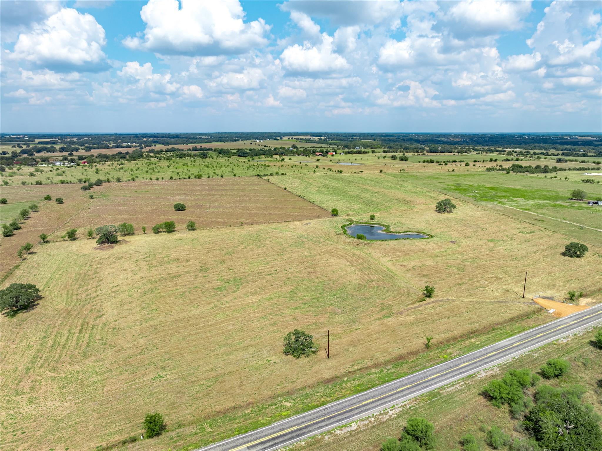 2085 E Highway 237, Round Top, TX 78954