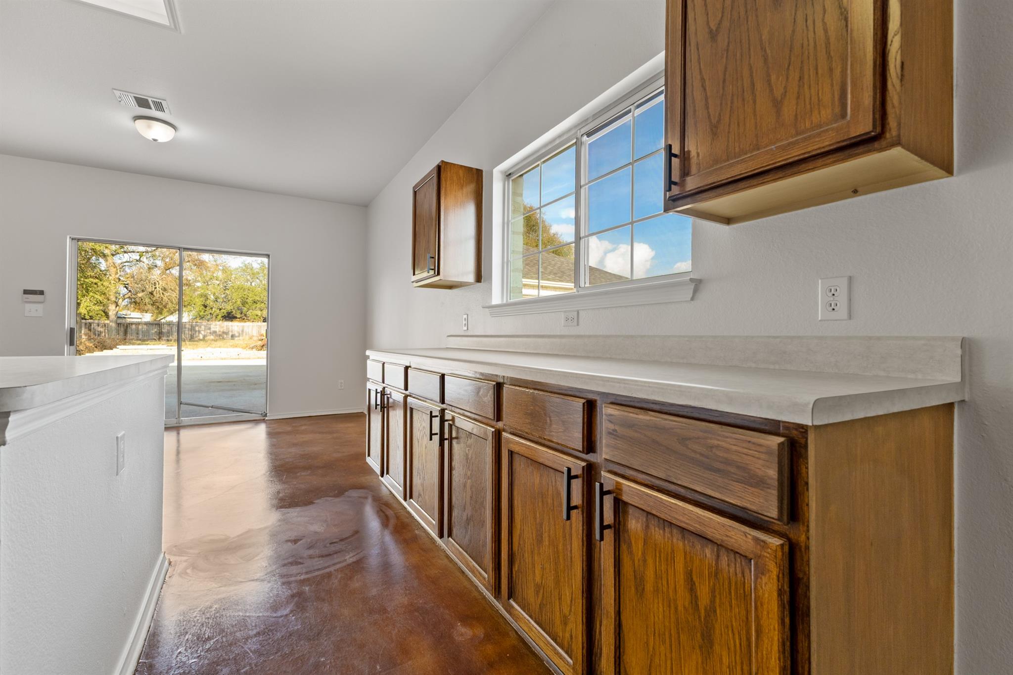 600 Bella Vista Circle Cir, Kyle, TX 78640