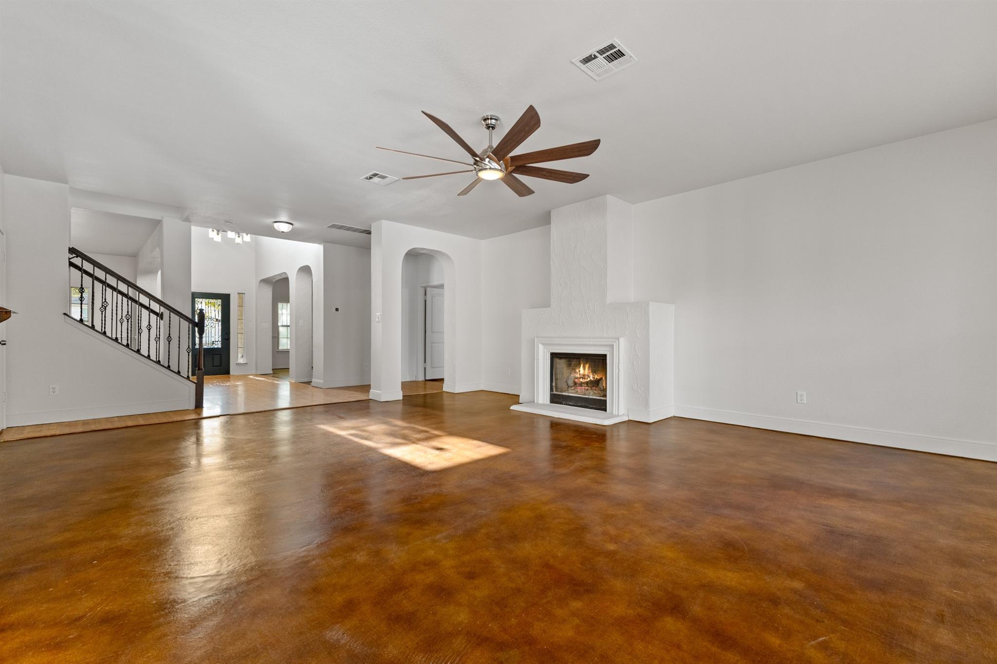 600 Bella Vista Circle Cir, Kyle, TX 78640