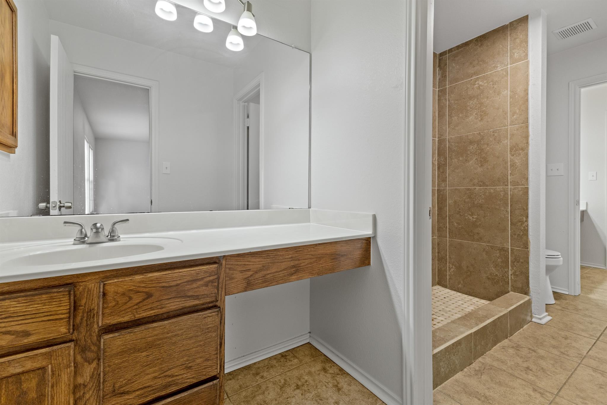 600 Bella Vista Circle Cir, Kyle, TX 78640