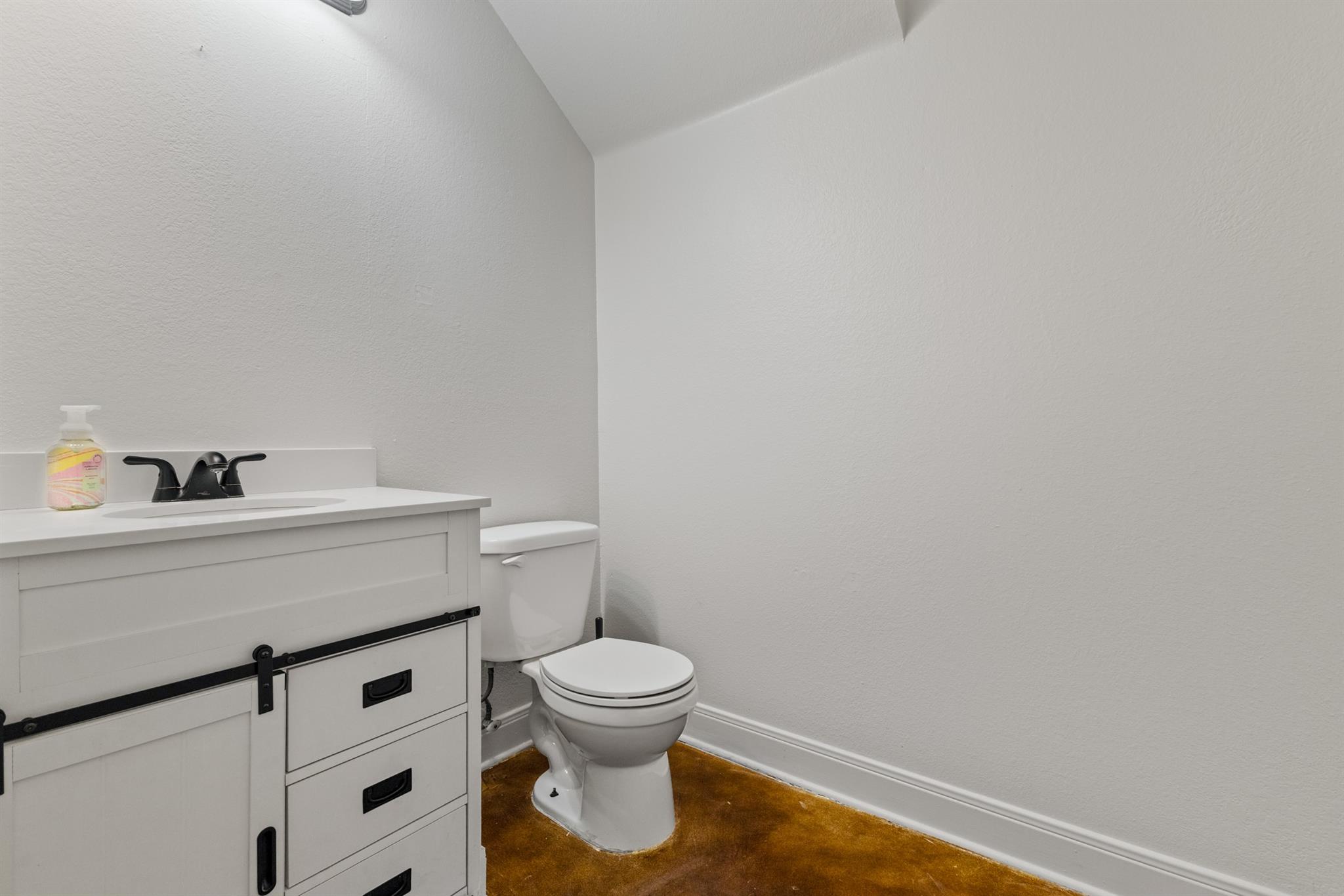 600 Bella Vista Circle Cir, Kyle, TX 78640