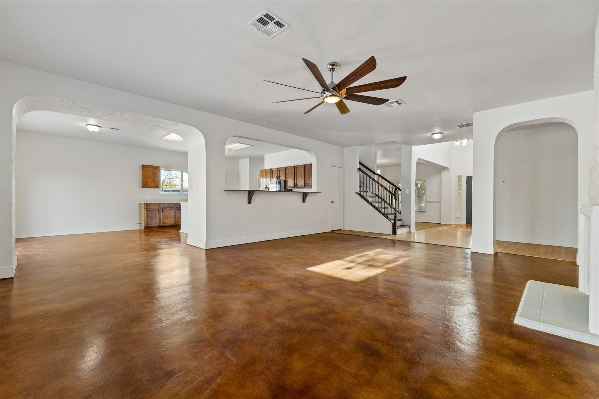 600 Bella Vista Circle Cir, Kyle, TX 78640