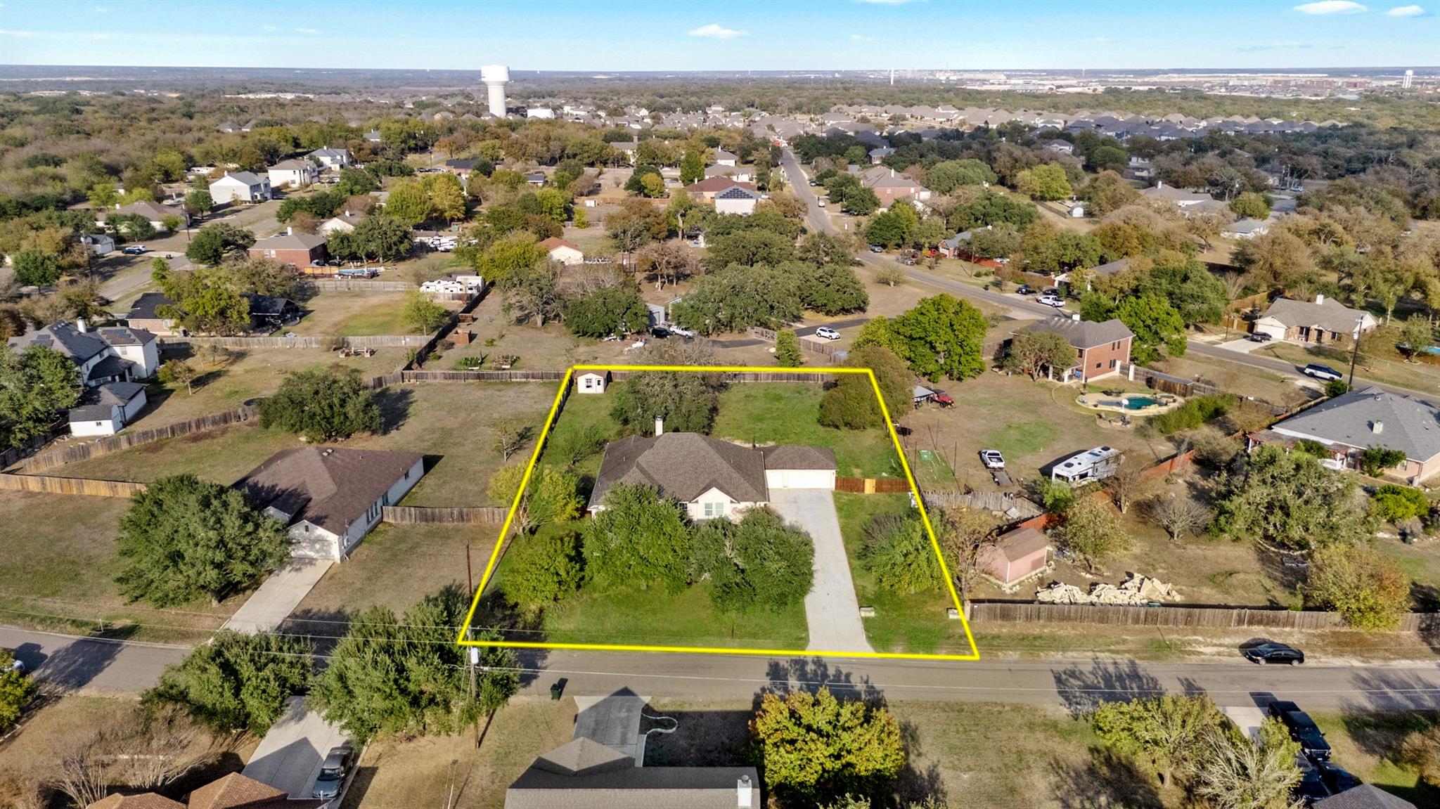 600 Bella Vista Circle Cir, Kyle, TX 78640