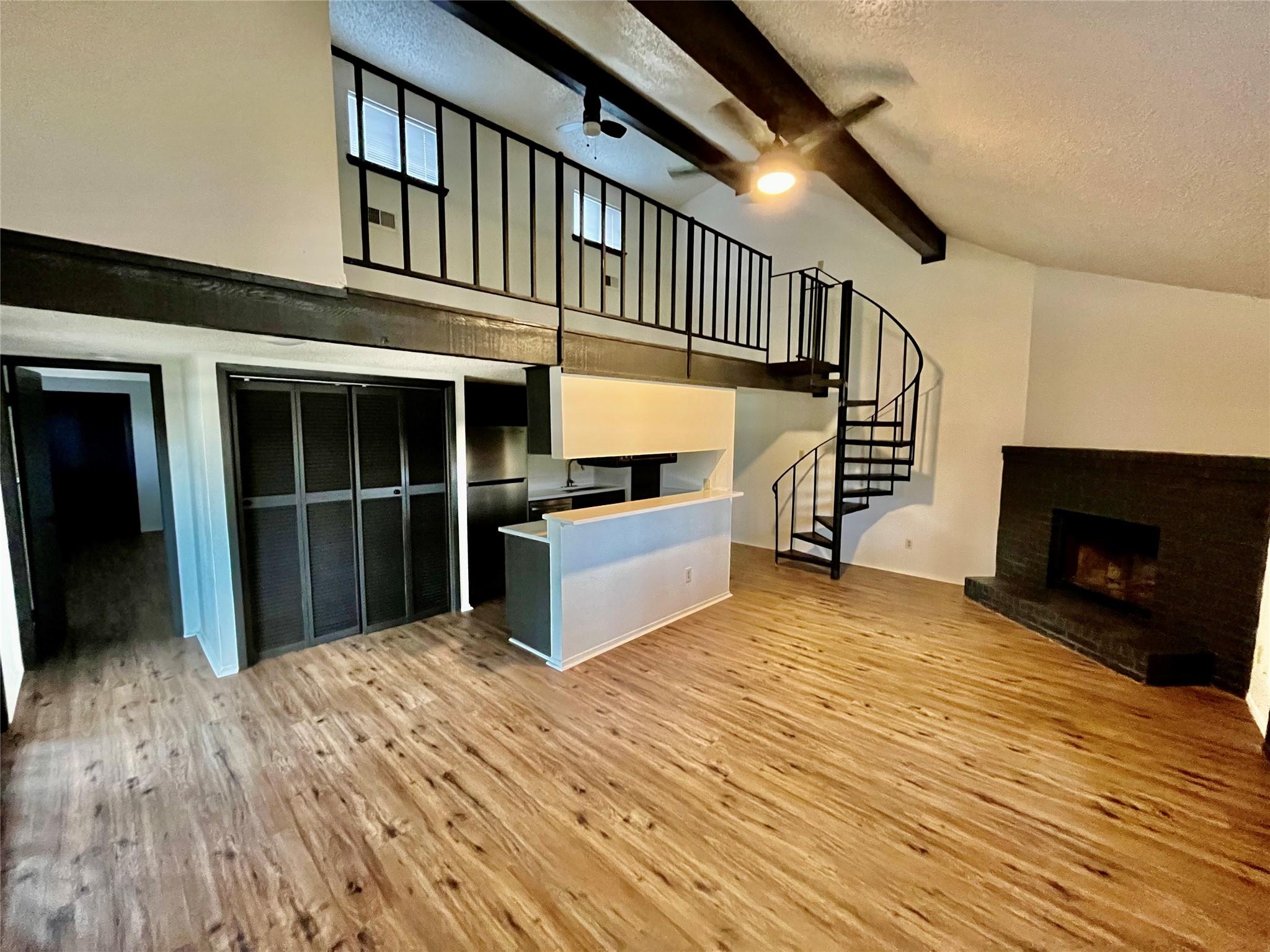 7100 Silver Dale Dr # A, Austin, TX 78736