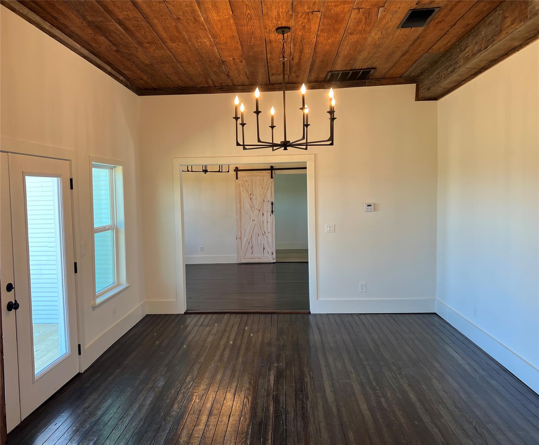 305 N HALL St, Richland Springs, TX 78643