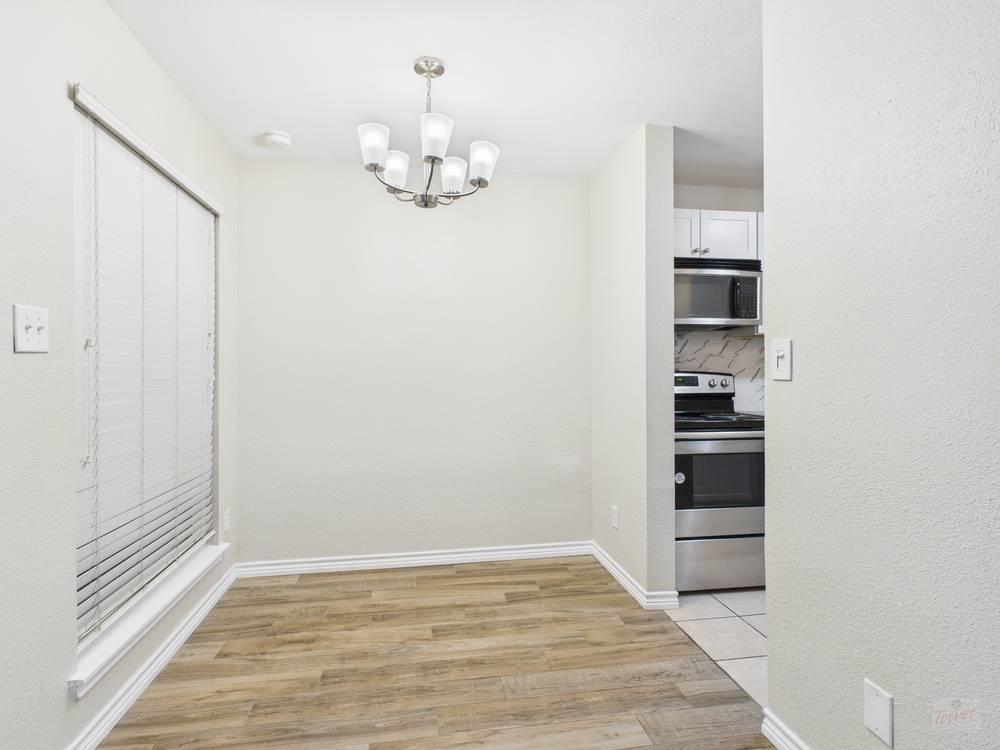 400 W 35th St # #104, Austin, TX 78705