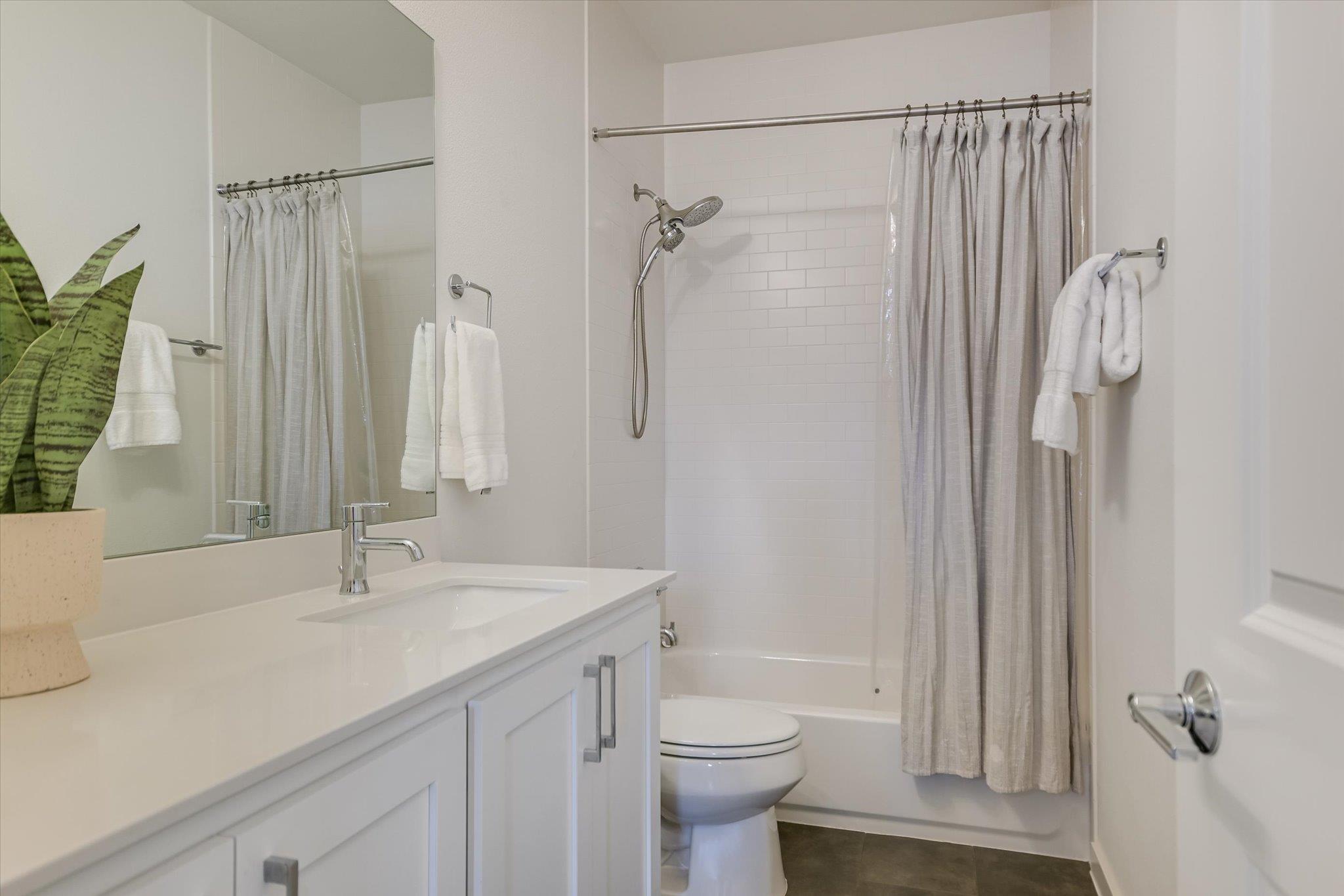 1916 Bunche Rd, Austin, TX 78721