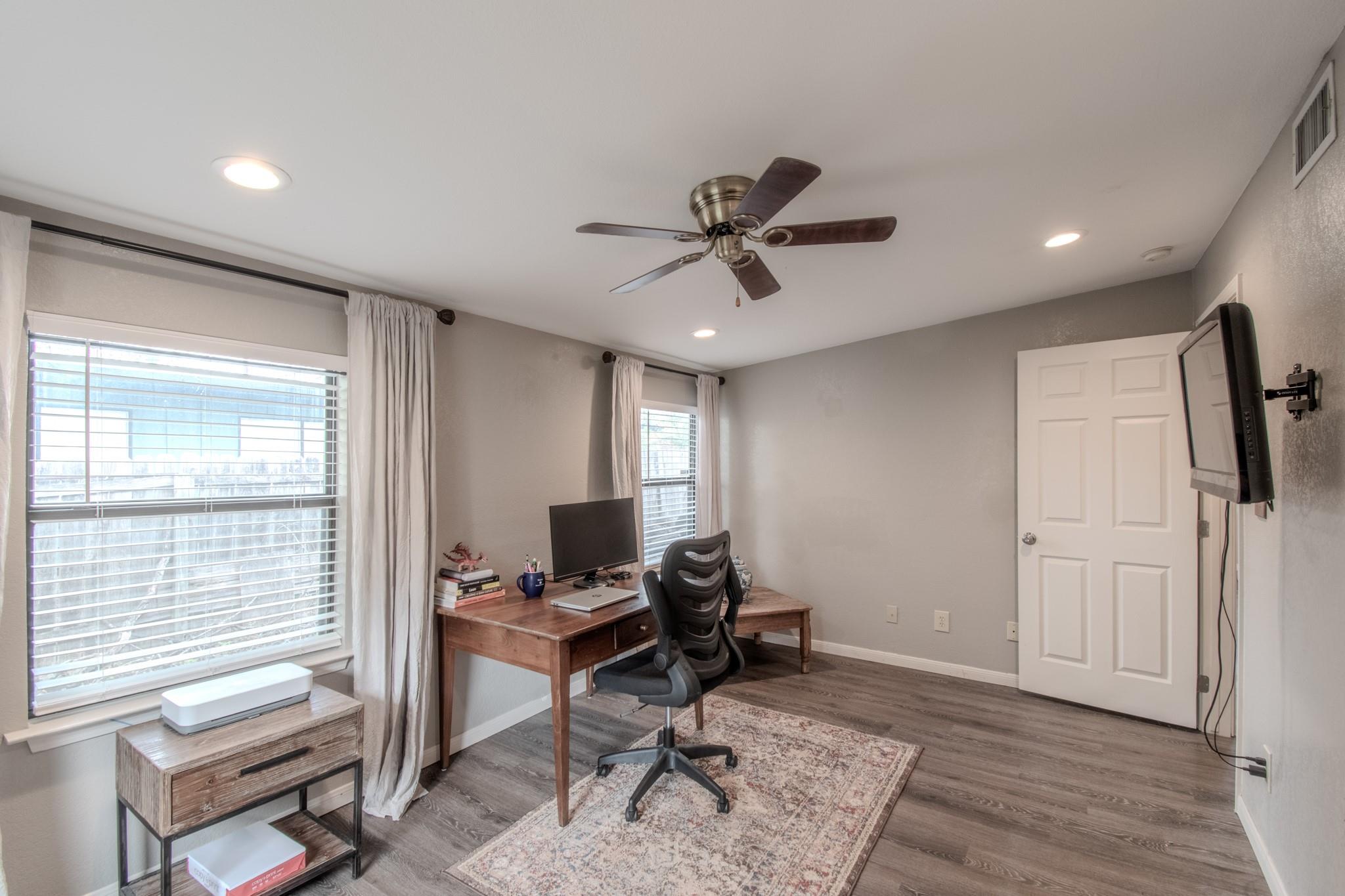 505 W Crestland Dr, Austin, TX 78752