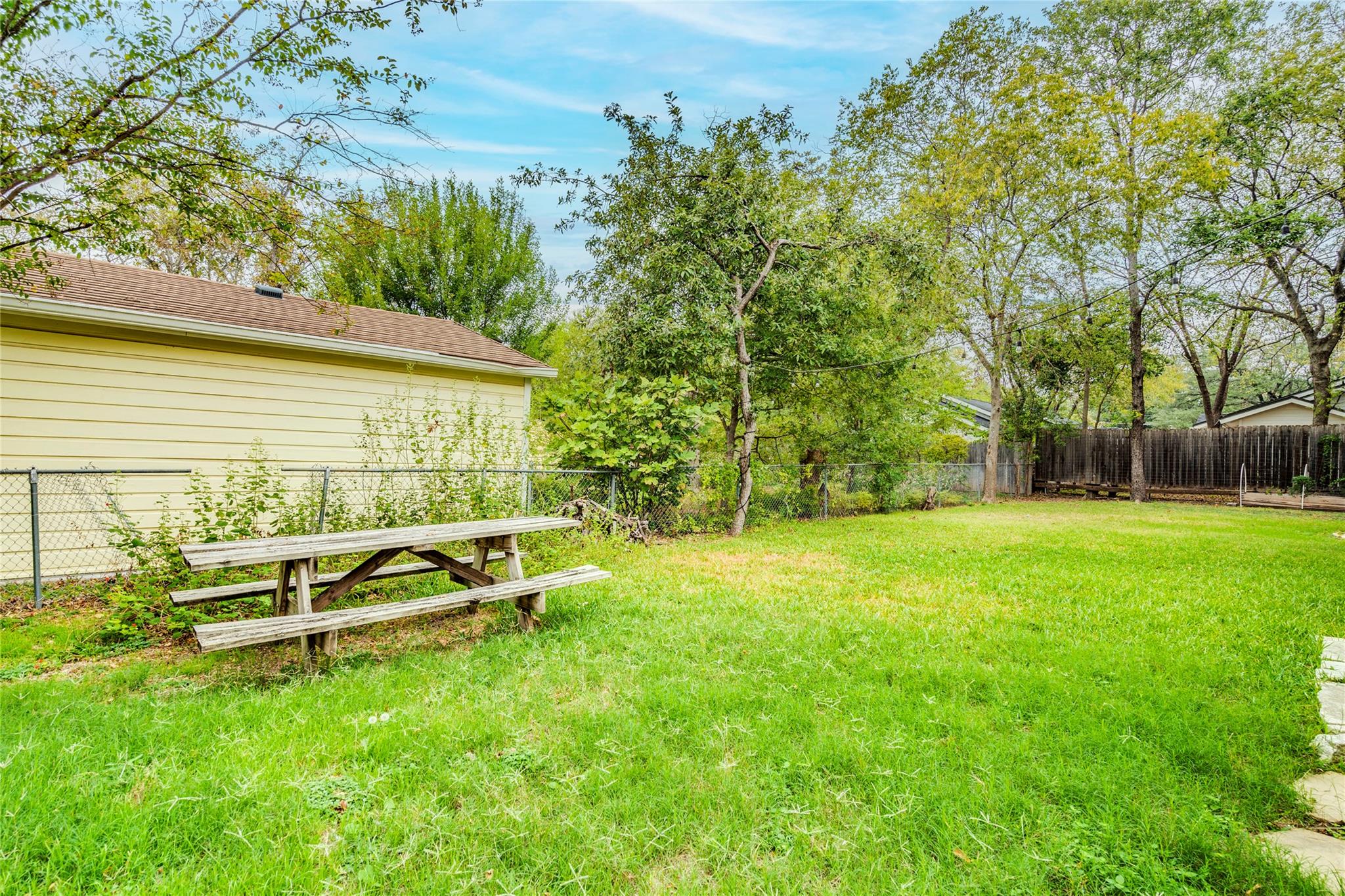 512 E 49th St # A, Austin, TX 78751