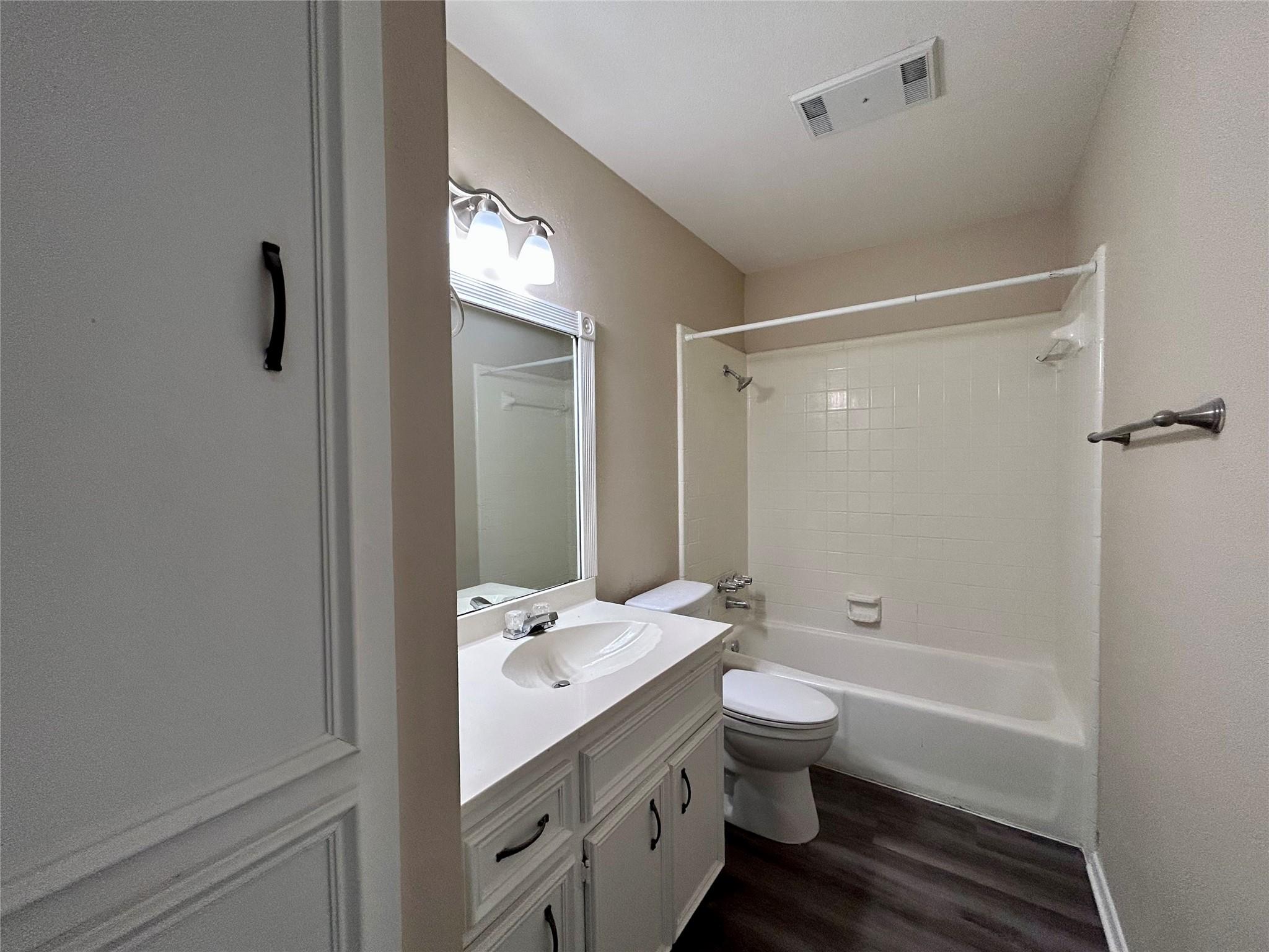 906 Spring Tree St, Round Rock, TX 78681