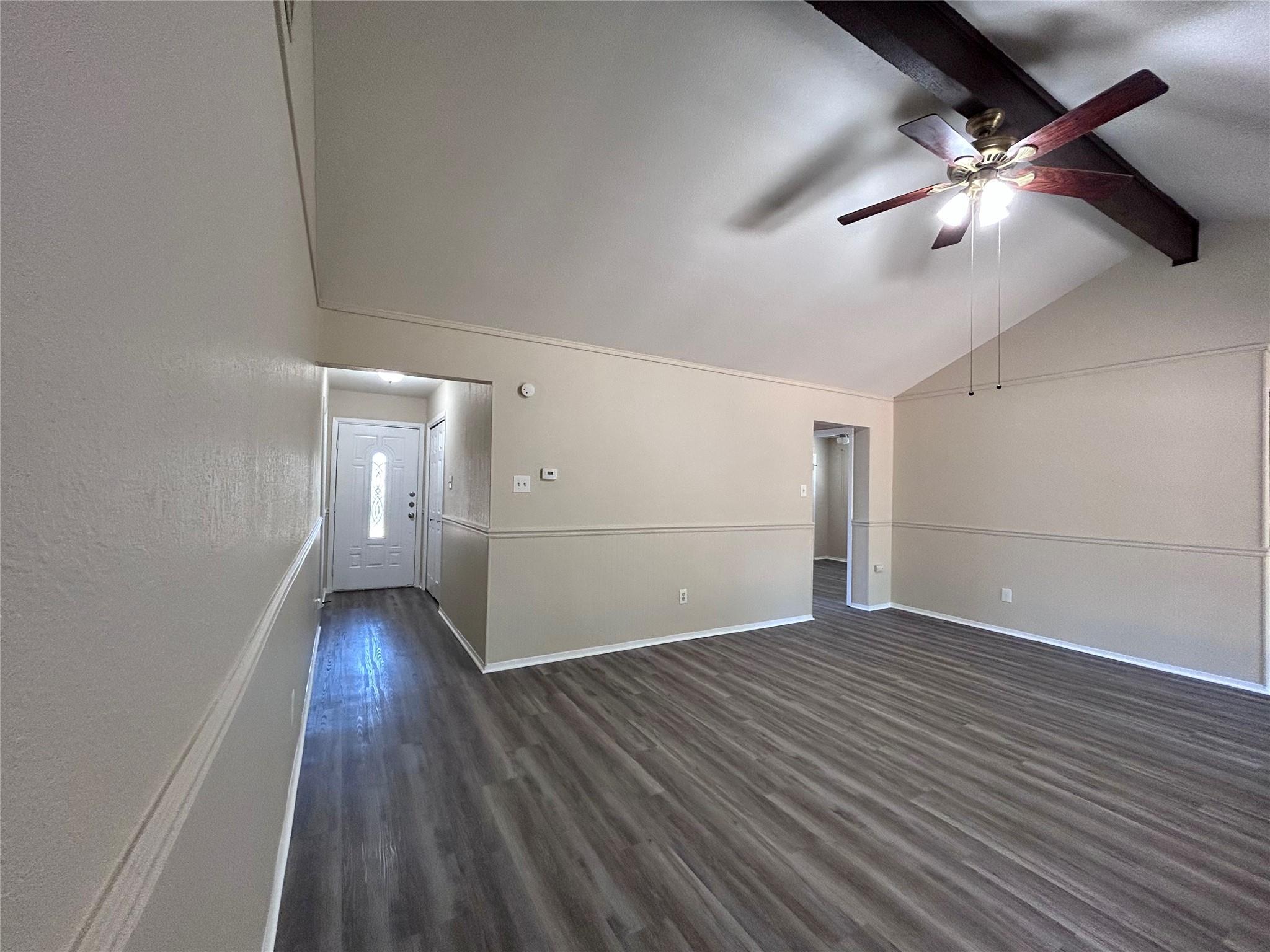 906 Spring Tree St, Round Rock, TX 78681