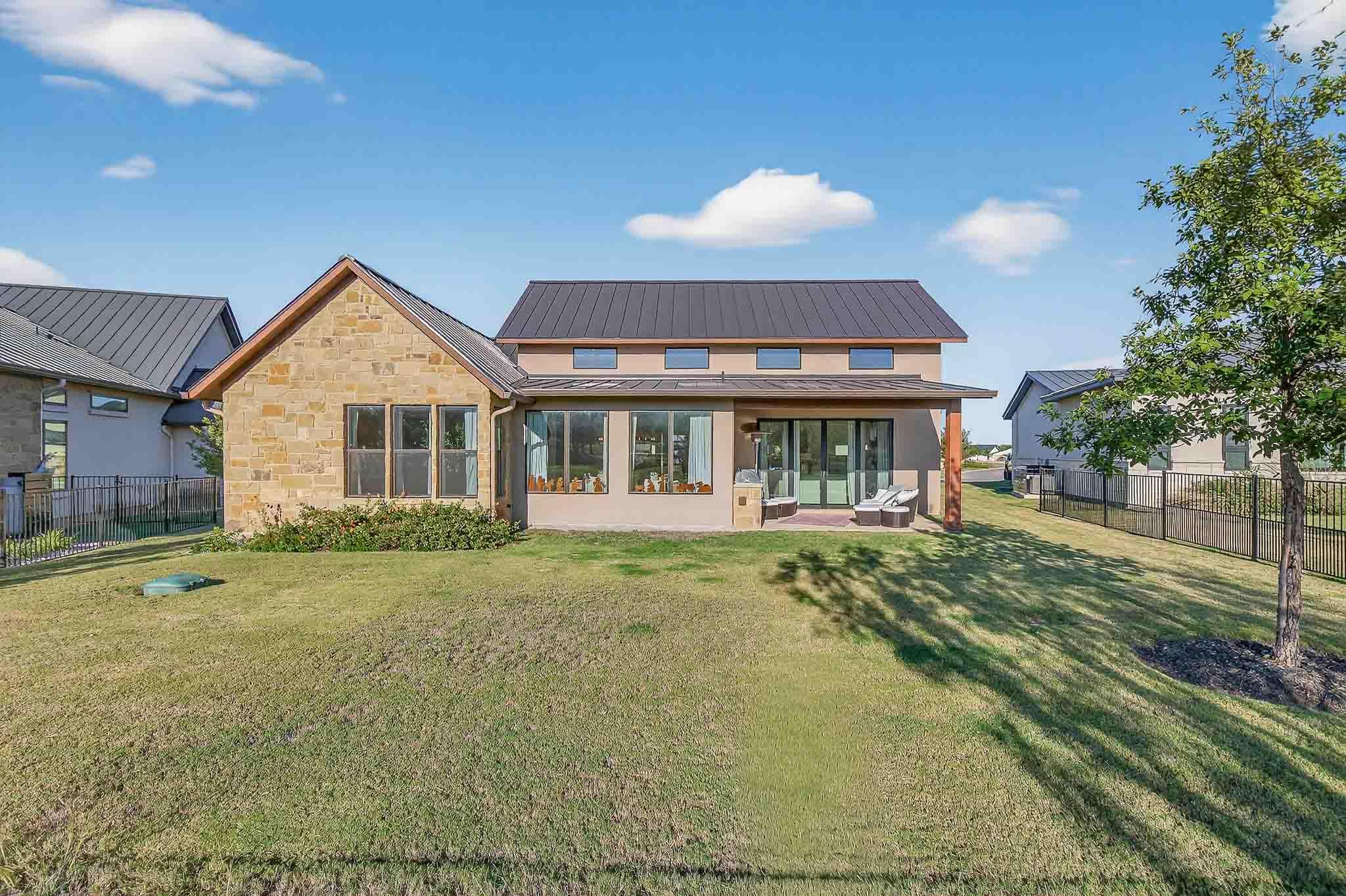 129 Azalea Loop, Horseshoe Bay, TX 78657