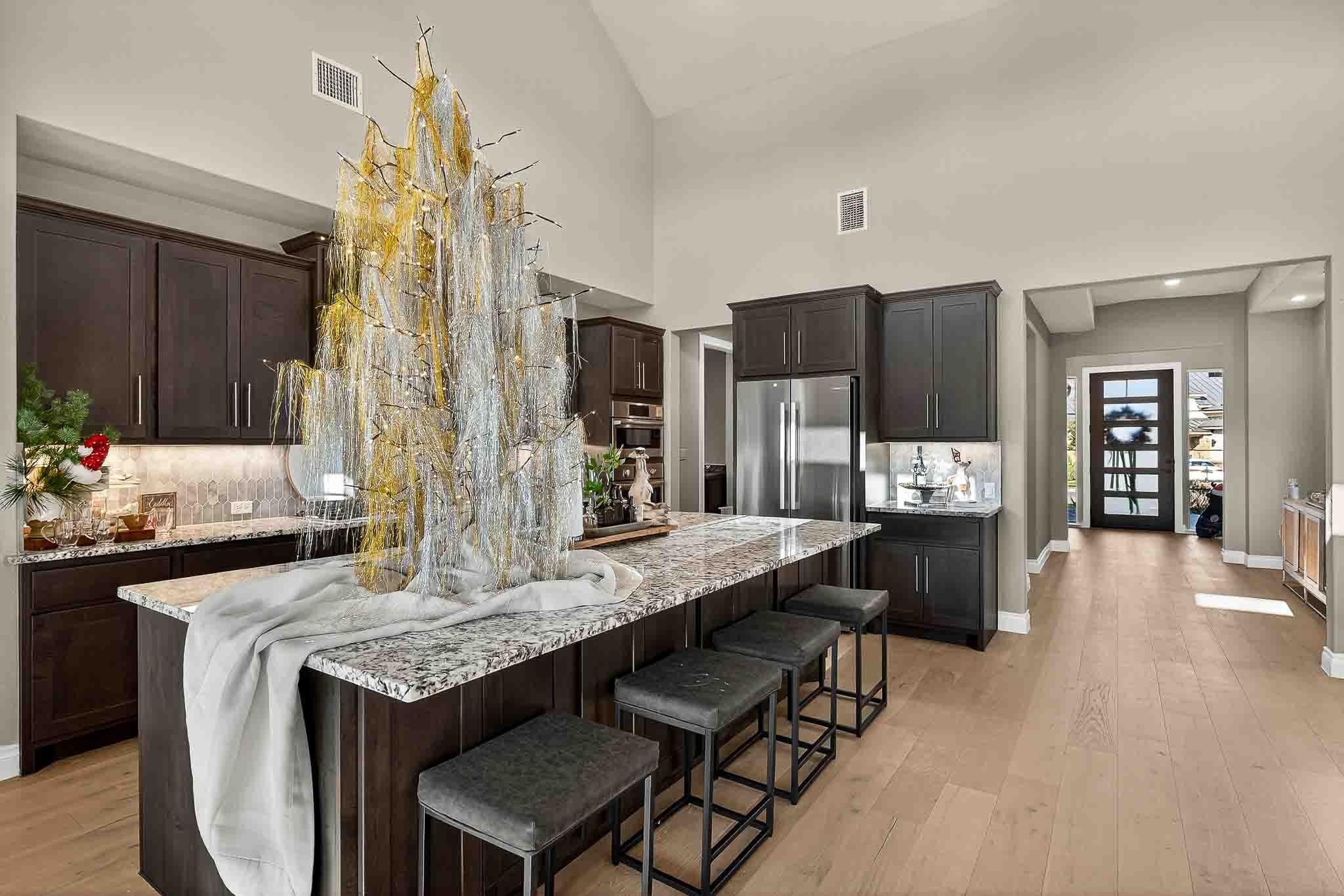 129 Azalea Loop, Horseshoe Bay, TX 78657