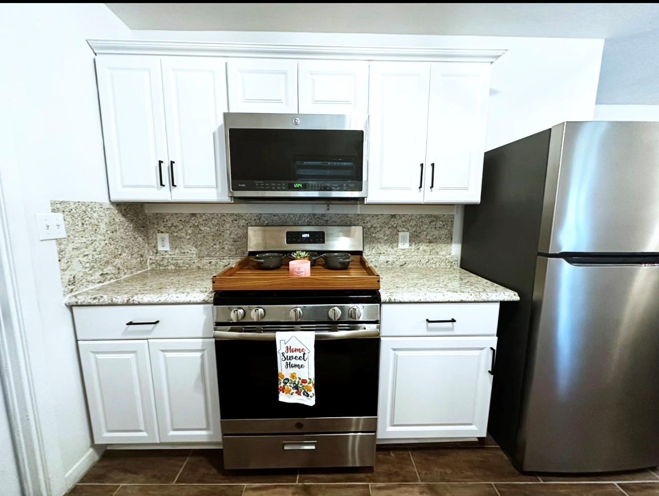 6010 Waycross Dr, Austin, TX 78745