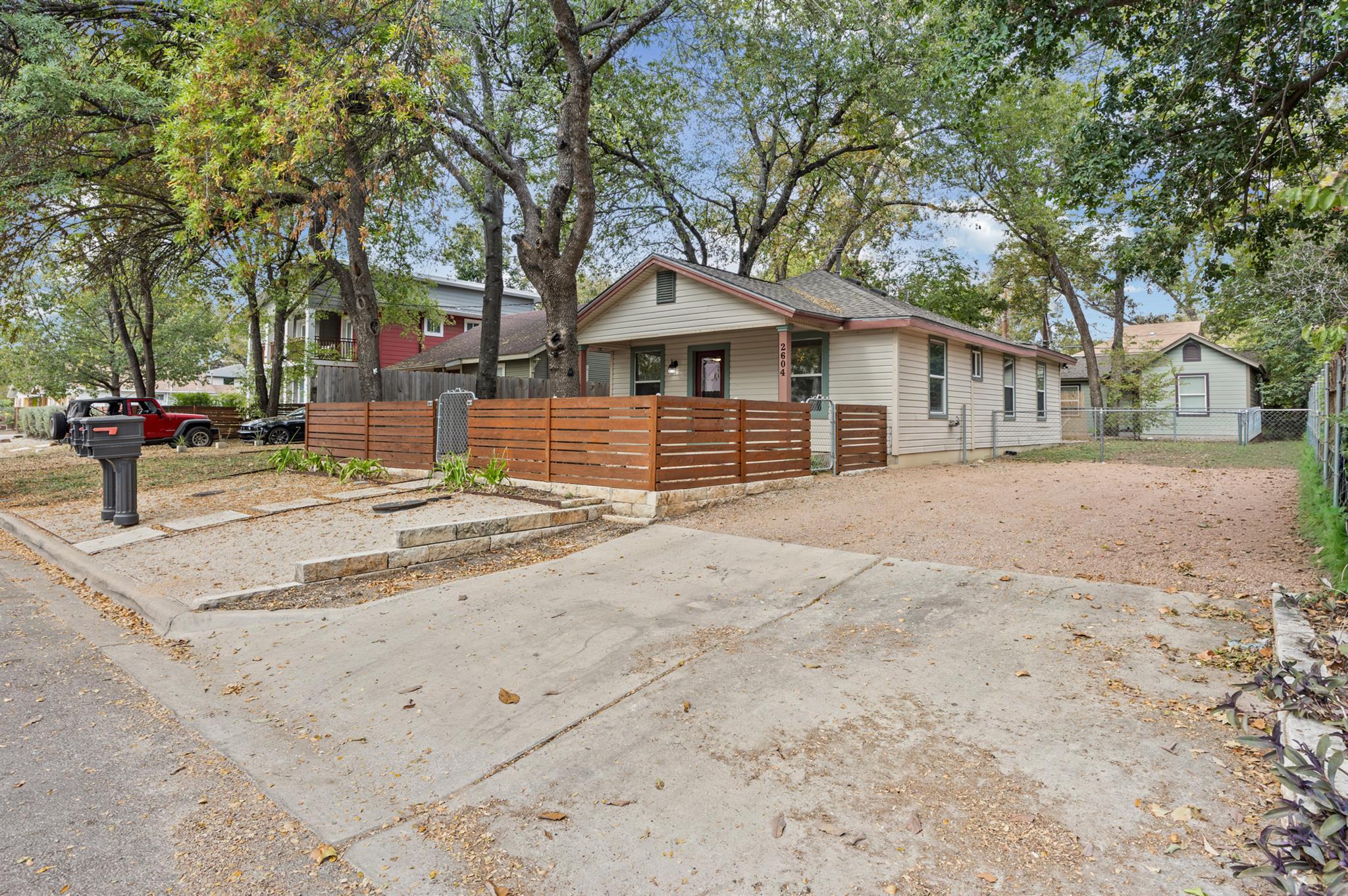 2604 Canterbury St # A, Austin, TX 78702