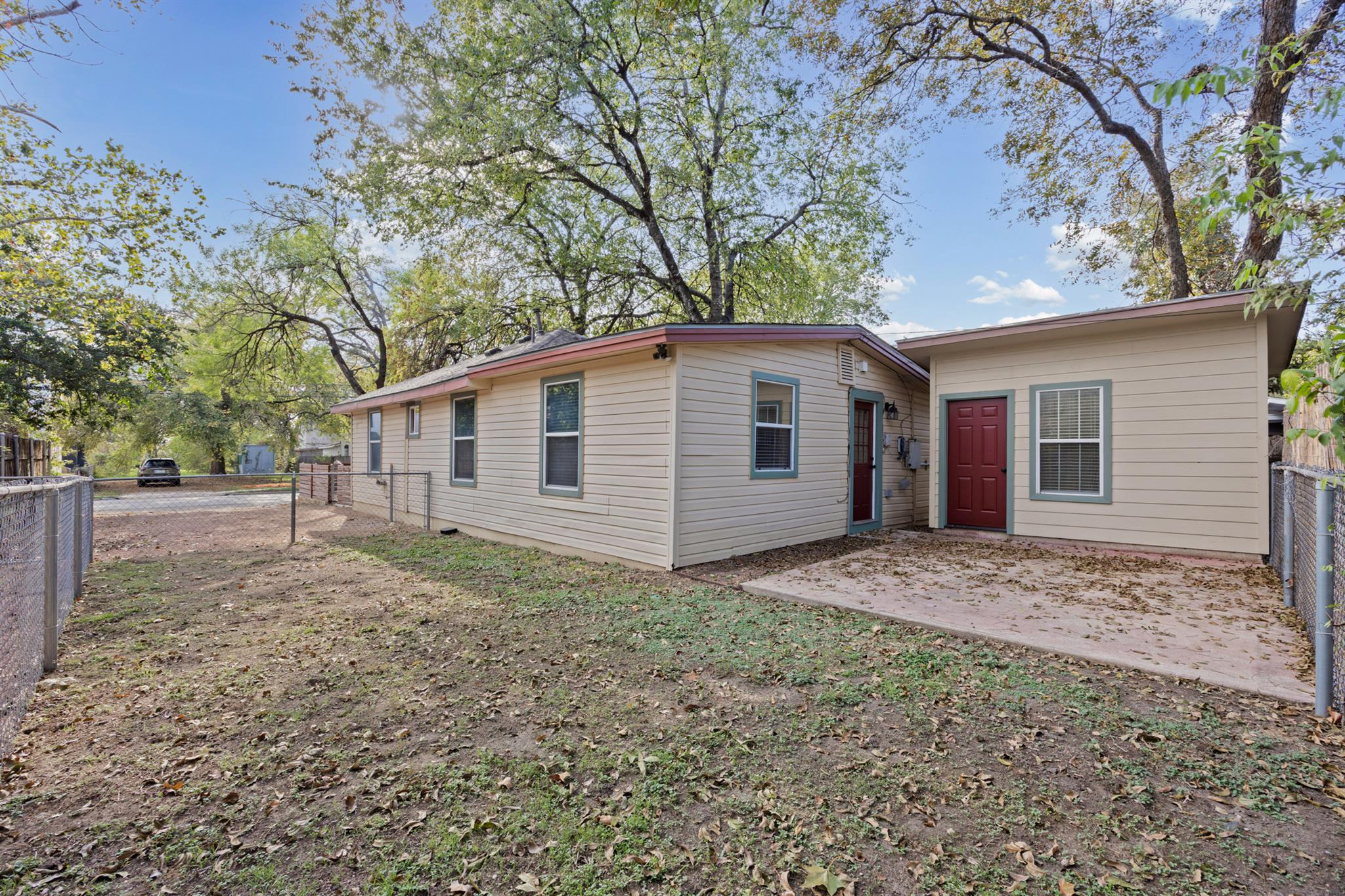 2604 Canterbury St # A, Austin, TX 78702