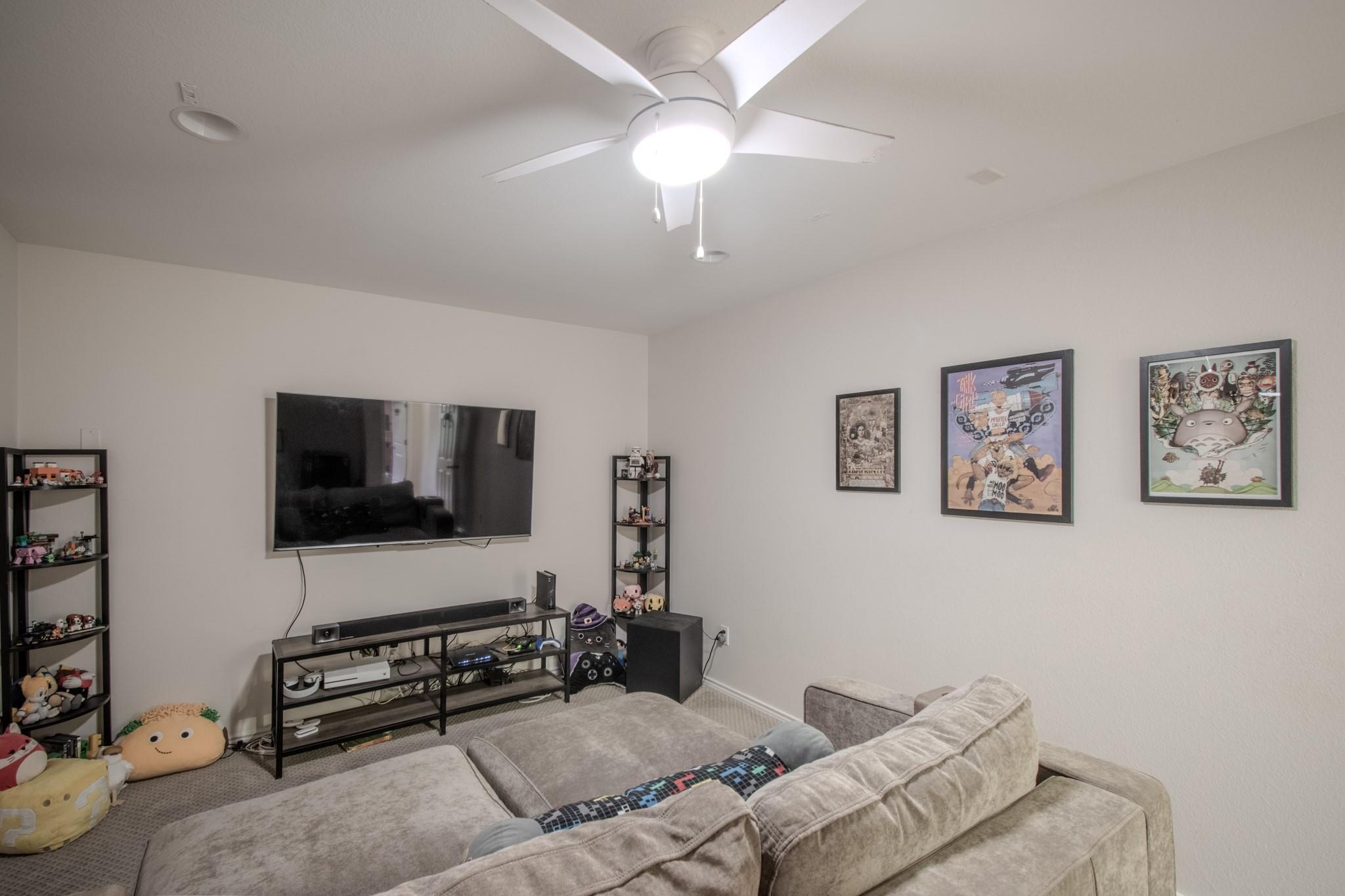 616 Bayou Bend Dr, Buda, TX 78610