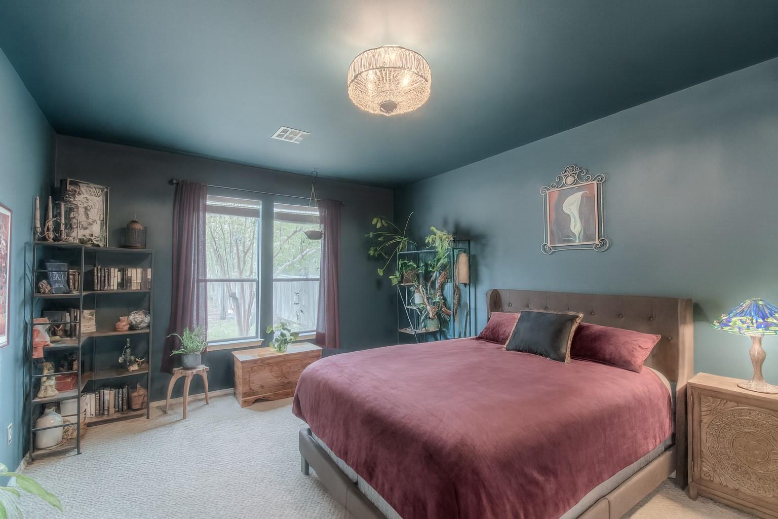 616 Bayou Bend Dr, Buda, TX 78610