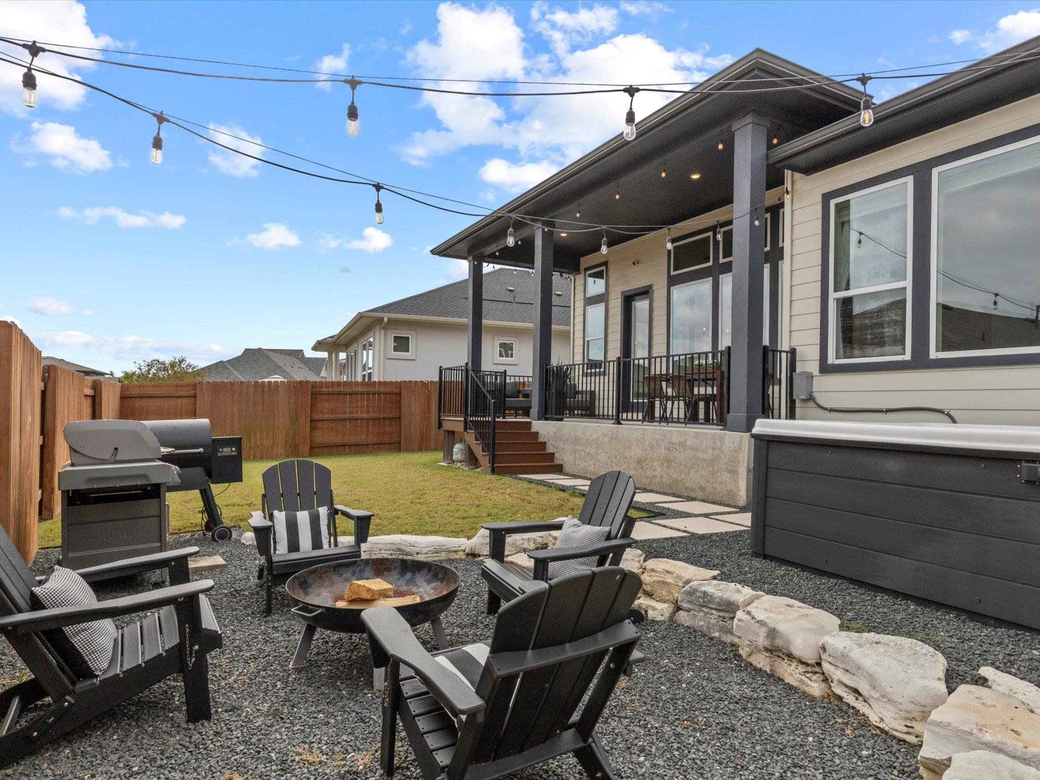 9001 Centurion Path, Austin, TX 78744