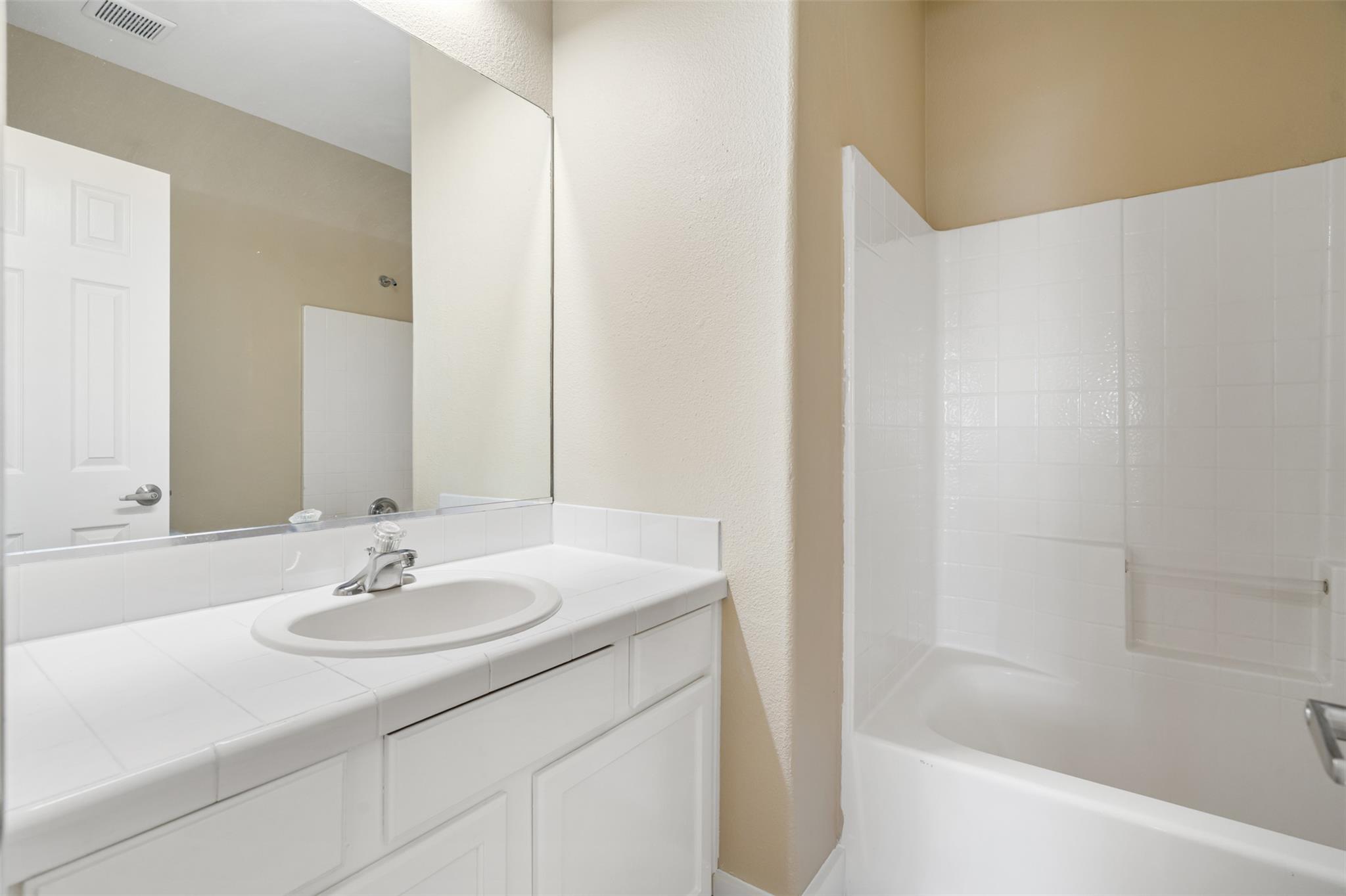 5909 Signal Pt, Austin, TX 78724