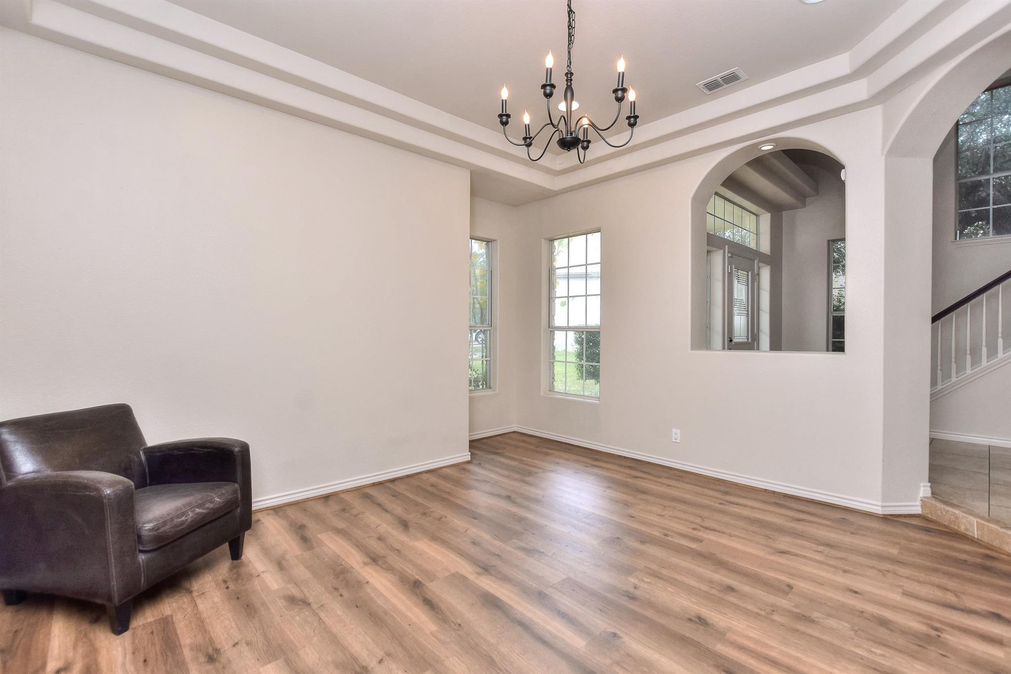 9807 Nepal Cv, Austin, TX 78717