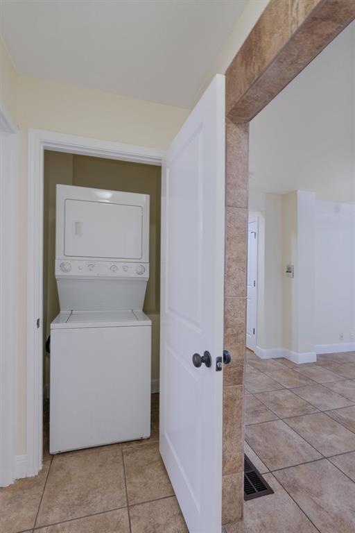 914 E 32nd St # 102, Austin, TX 78705